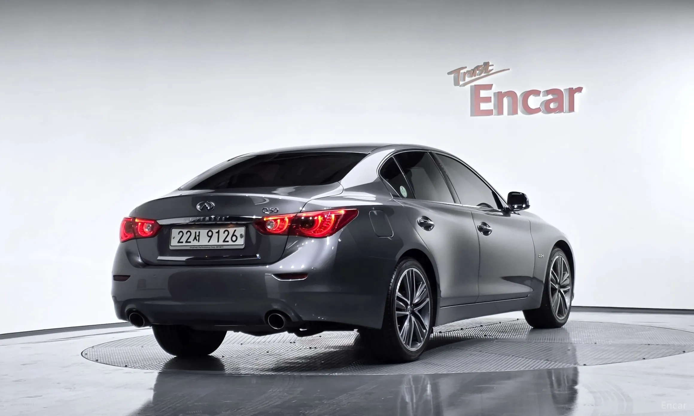 Infiniti Q50