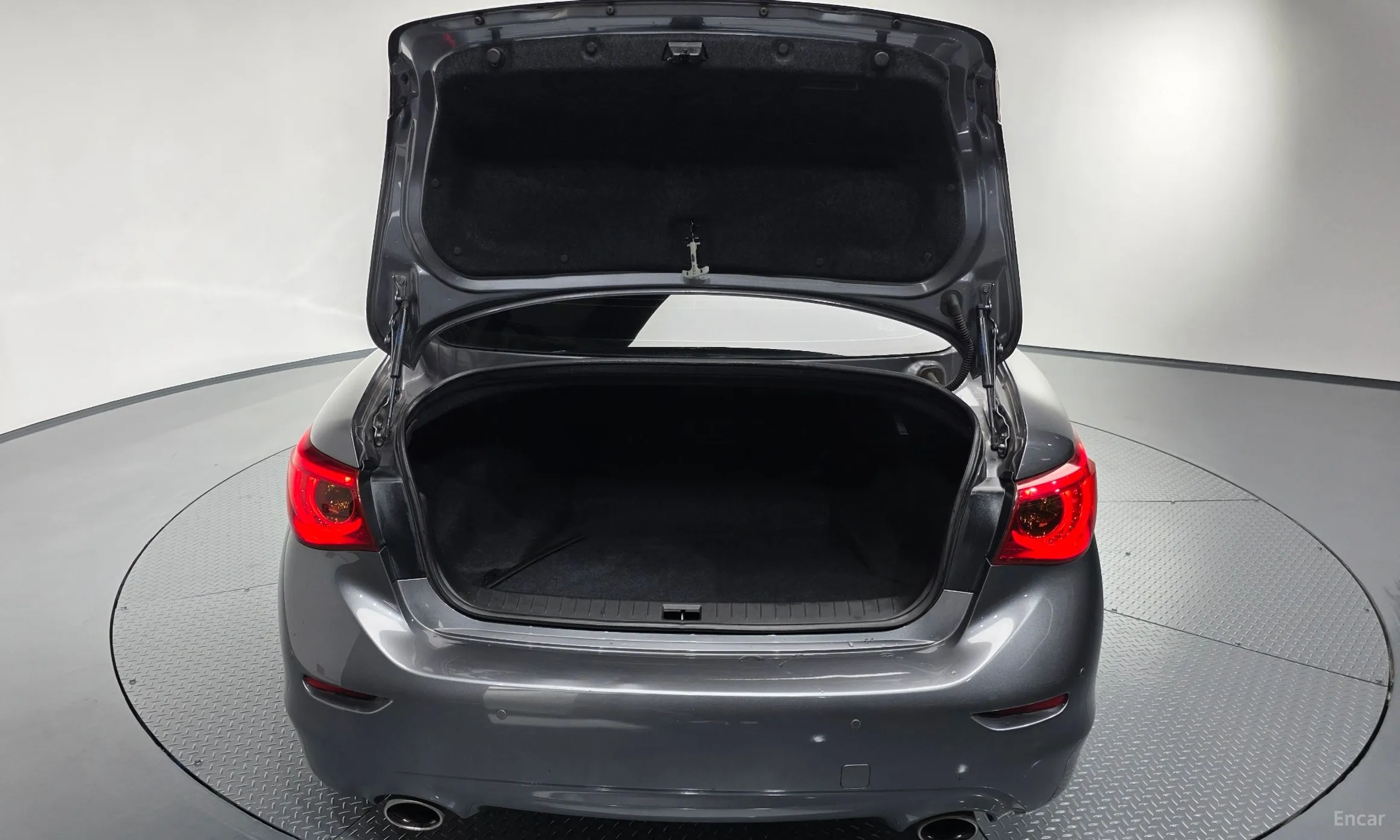 Infiniti Q50 превью 20