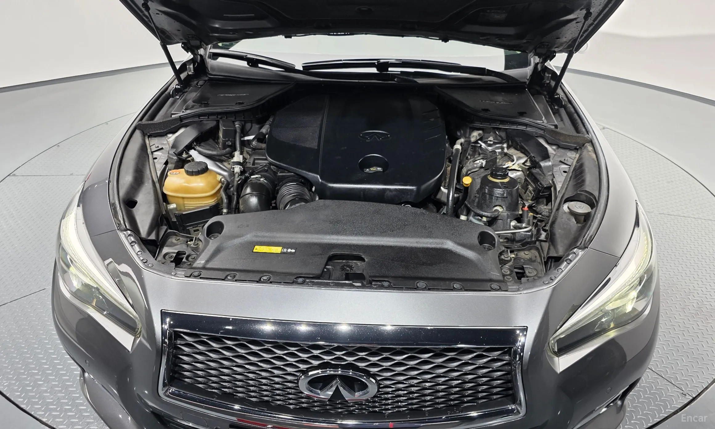 Infiniti Q50 превью 6