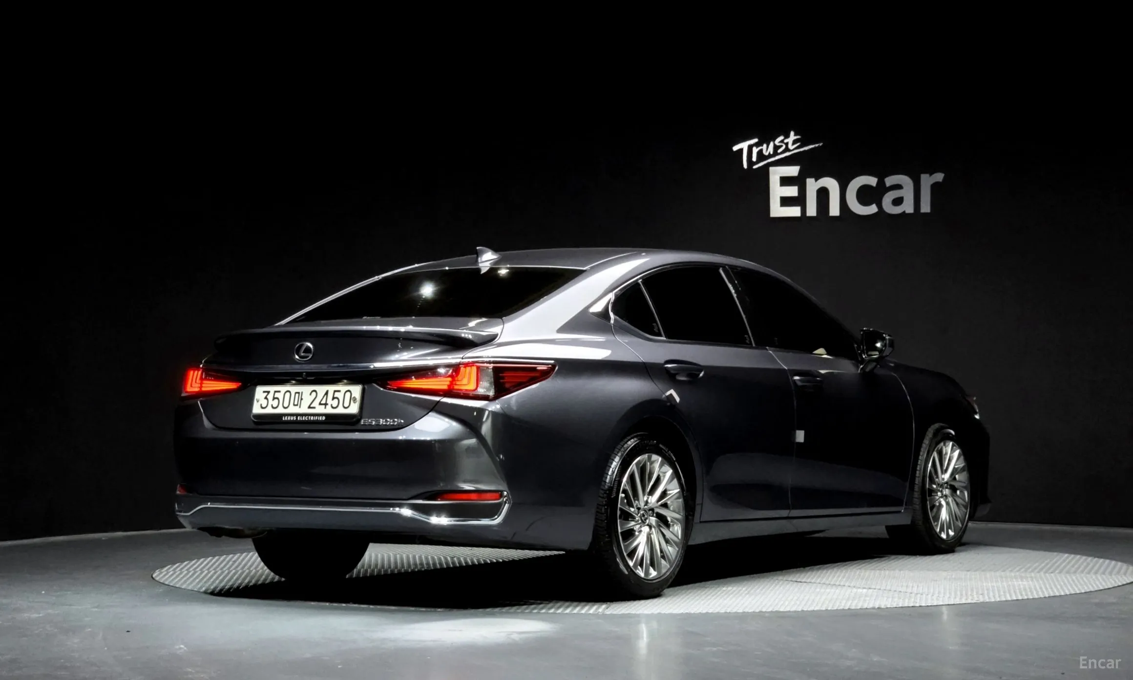 Lexus ES300h 7th Generation превью 2