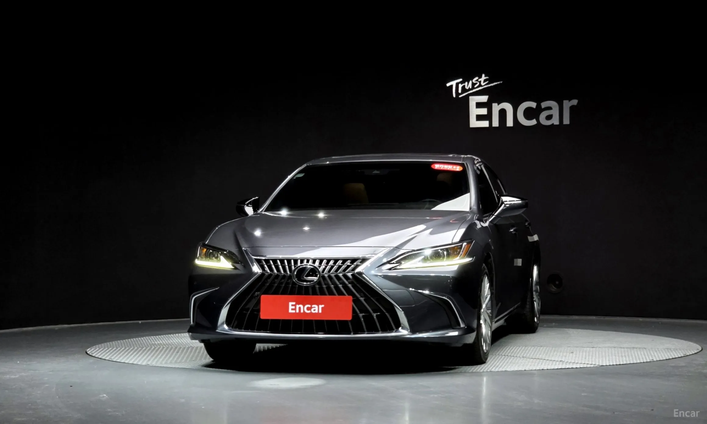 Lexus ES300h 7th Generation превью 3