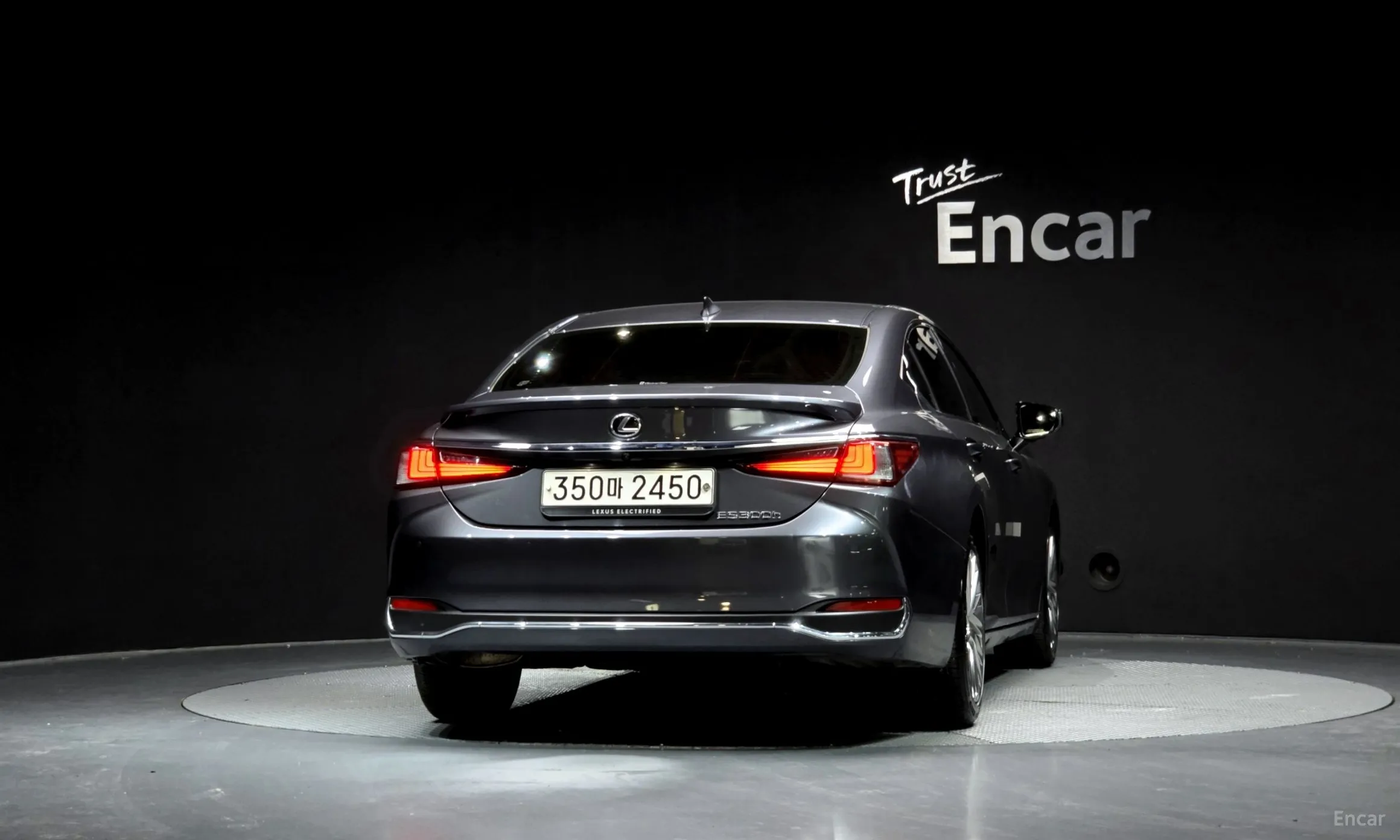 Lexus ES300h 7th Generation превью 4