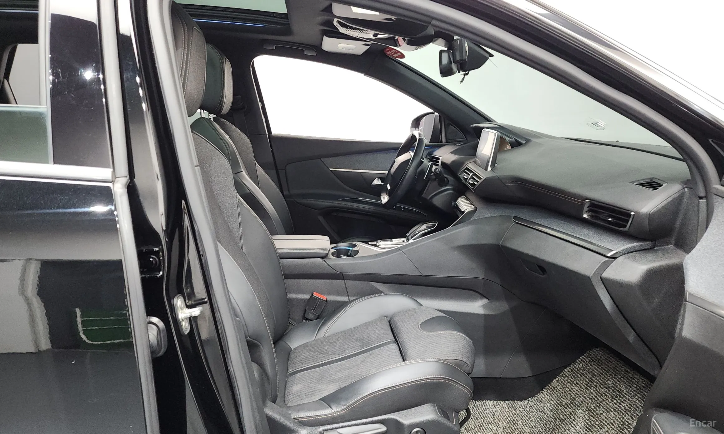 Peugeot 5008 2nd generation превью 11