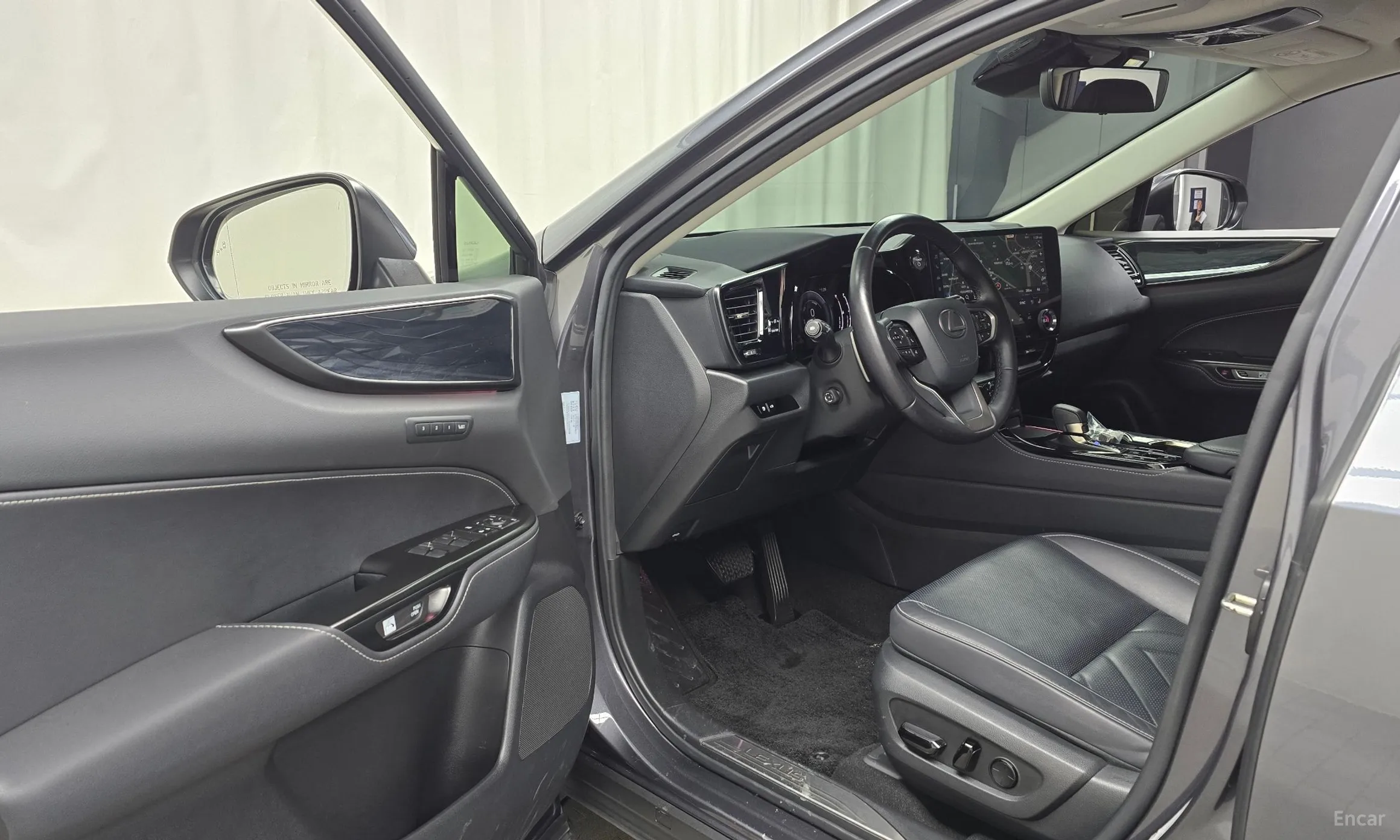 Lexus NX350h Gen 2 превью 10