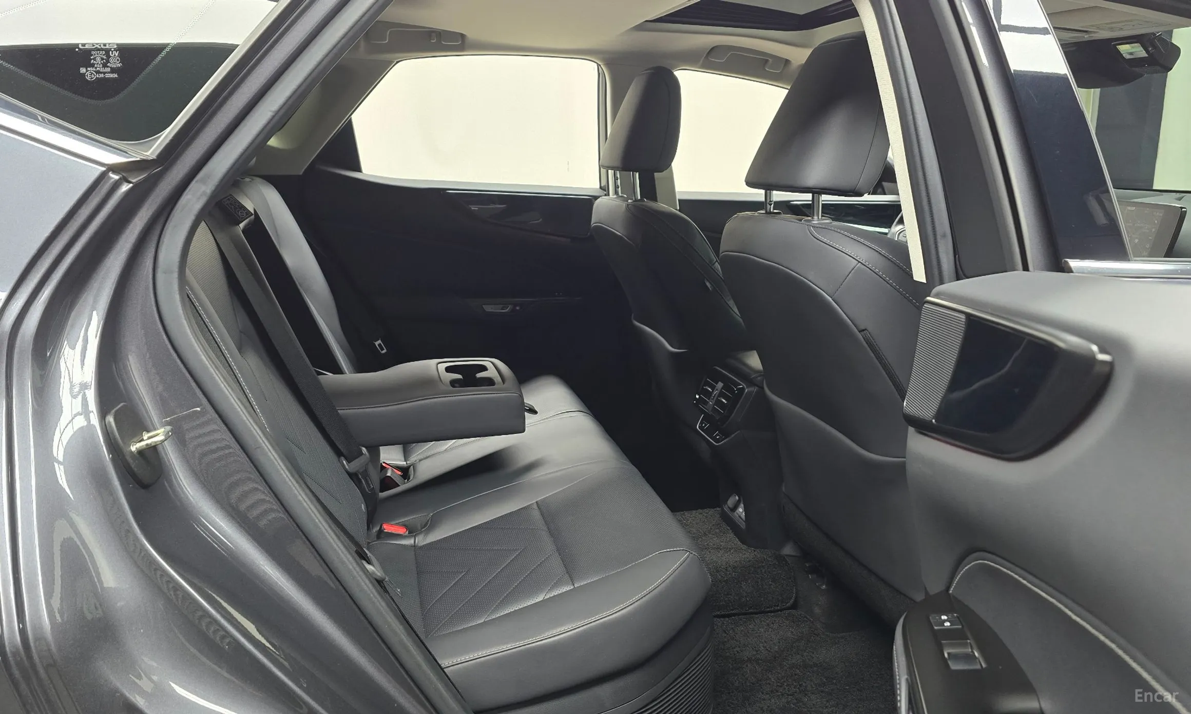 Lexus NX350h Gen 2 превью 12