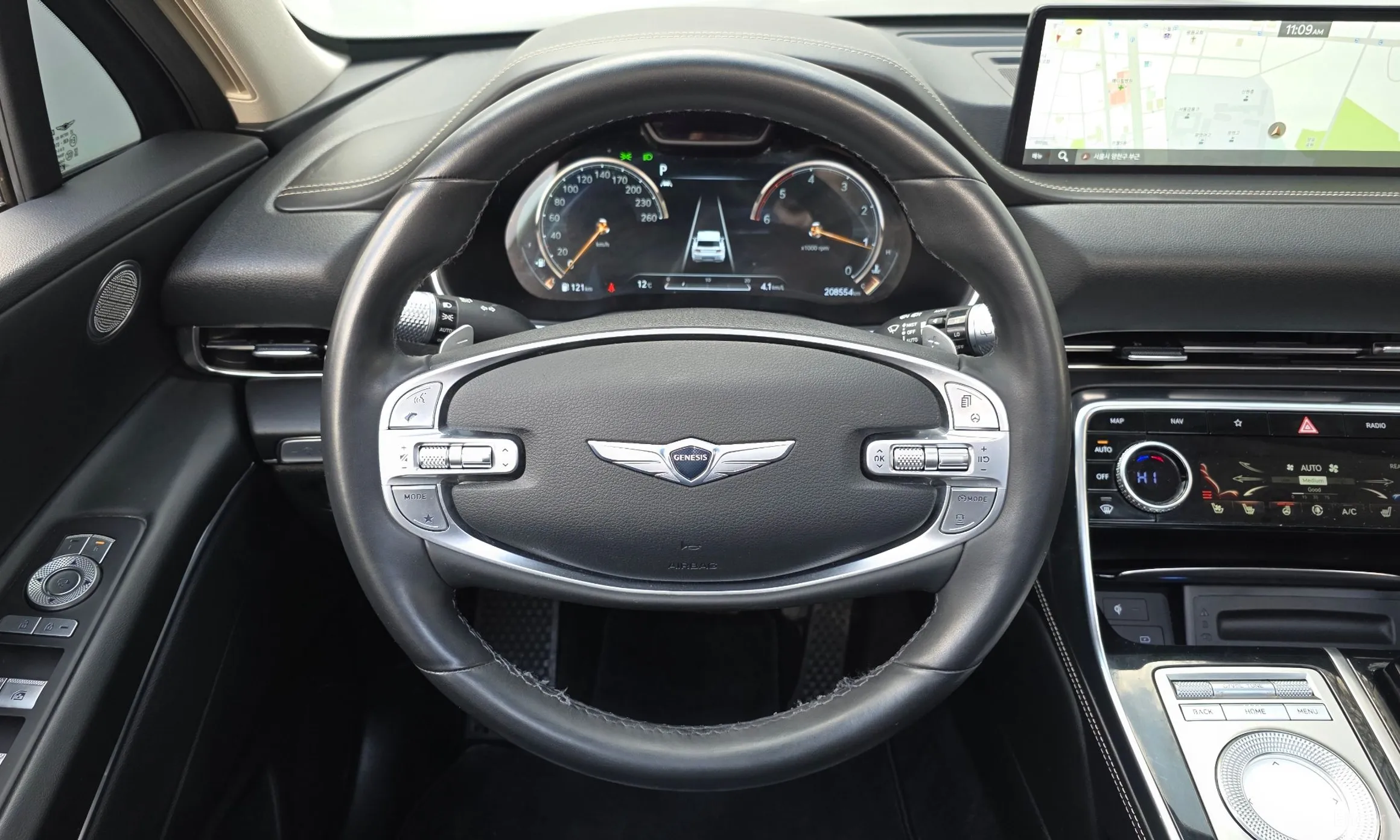 Genesis GV80 превью 14