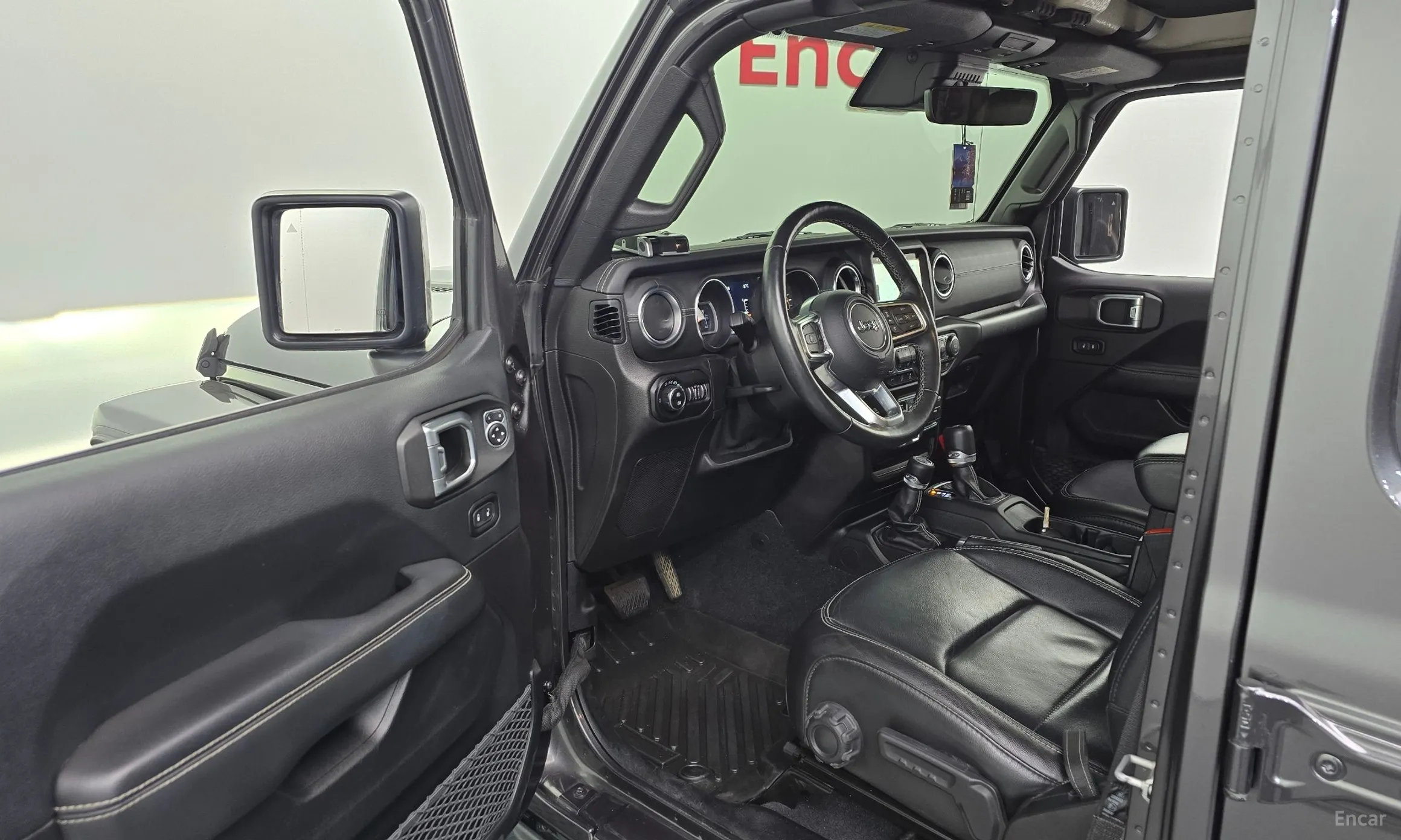 Jeep Wrangler (JL) превью 10