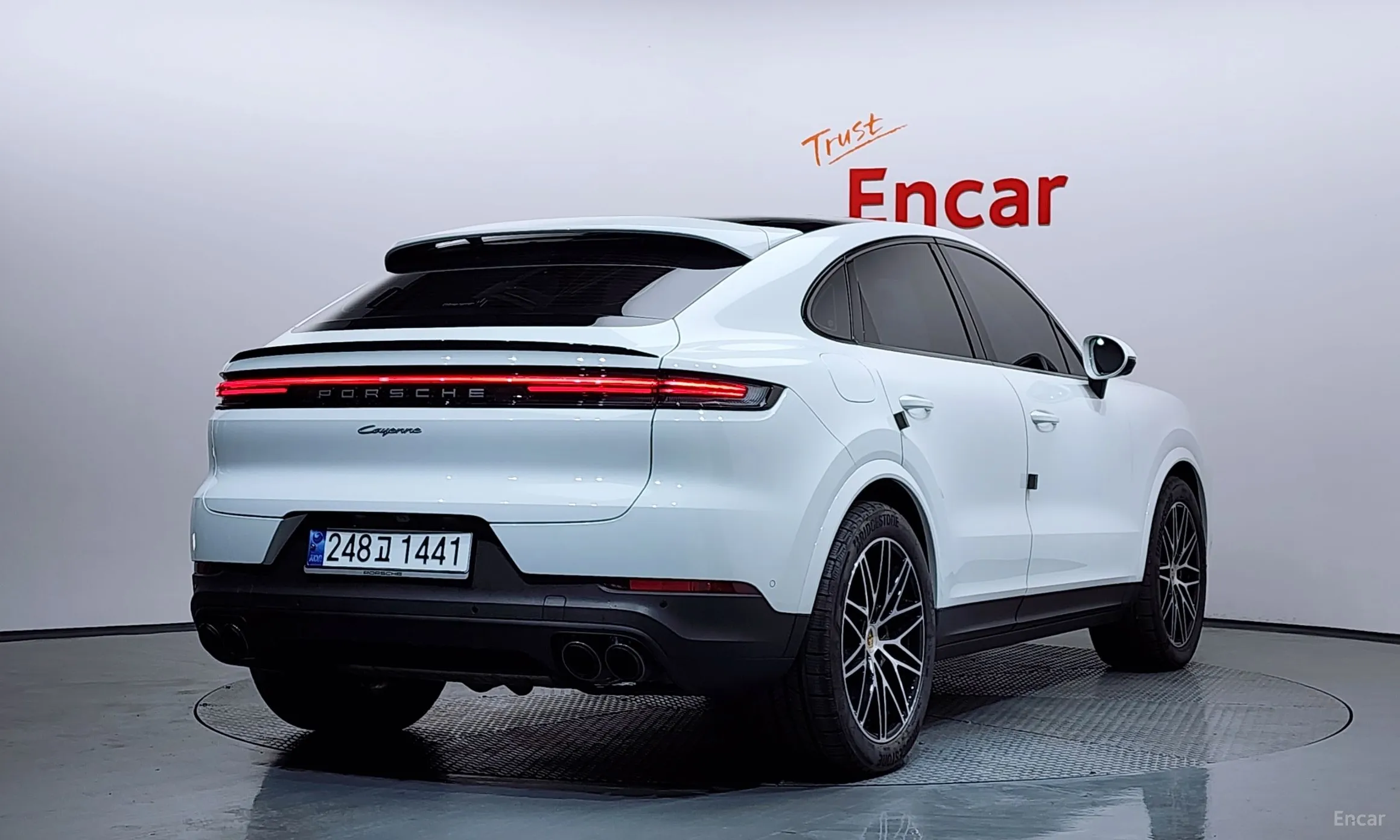 Porsche Cayenne (PO536) превью 2