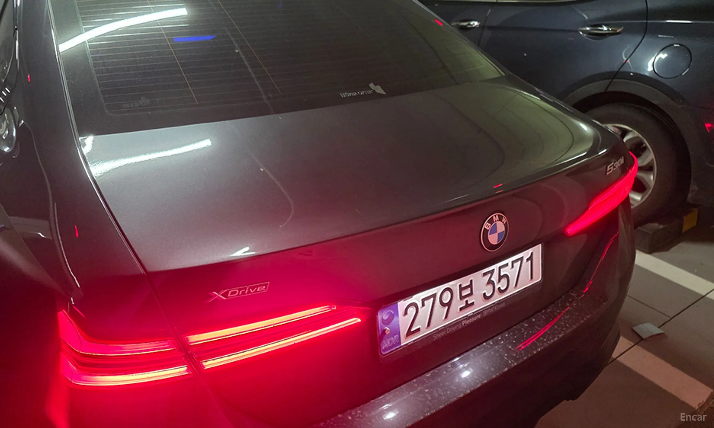 BMW 5 Series (G60) превью 4