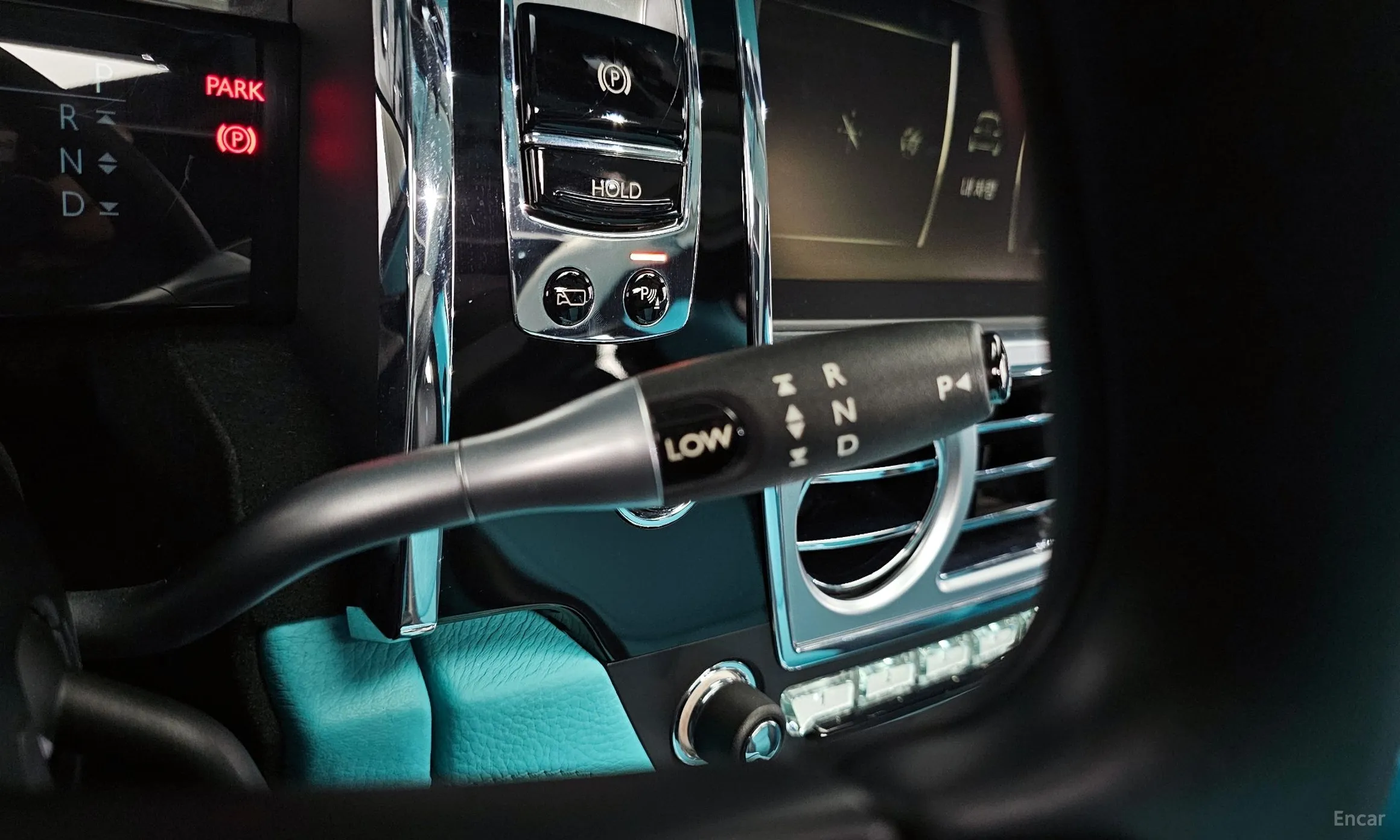 Rolls-Royce Ghost превью 9