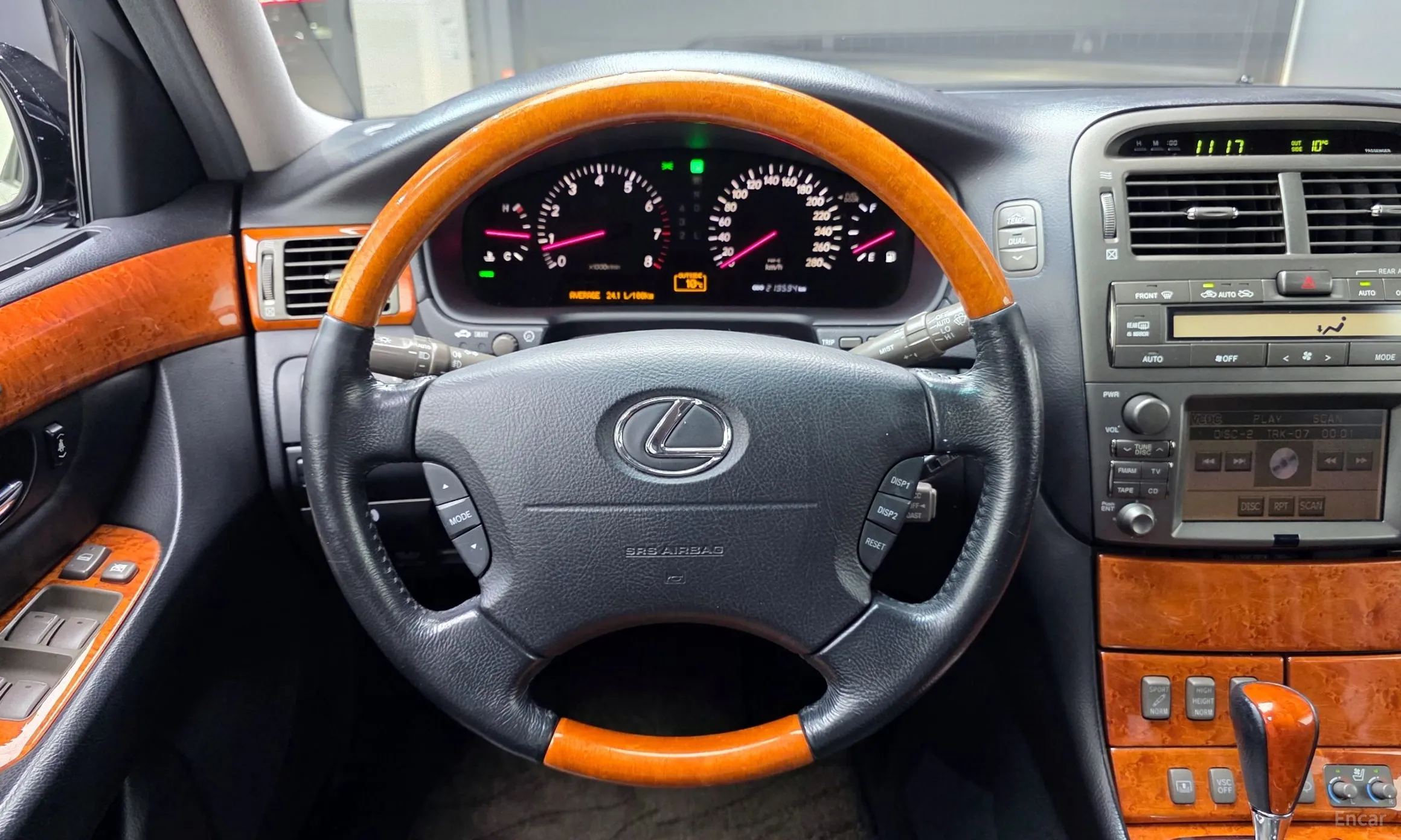 Lexus LS430 превью 13