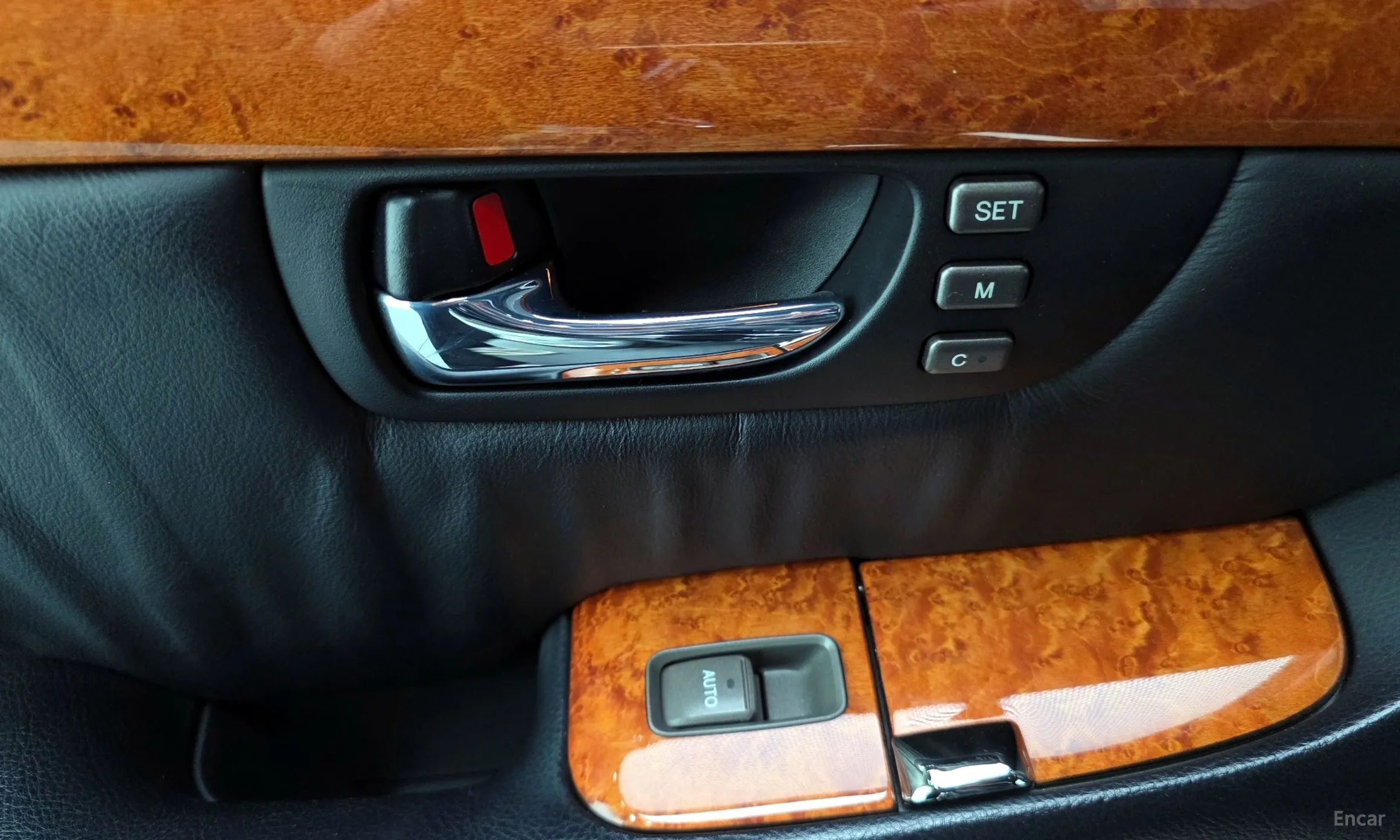Lexus LS430 превью 14