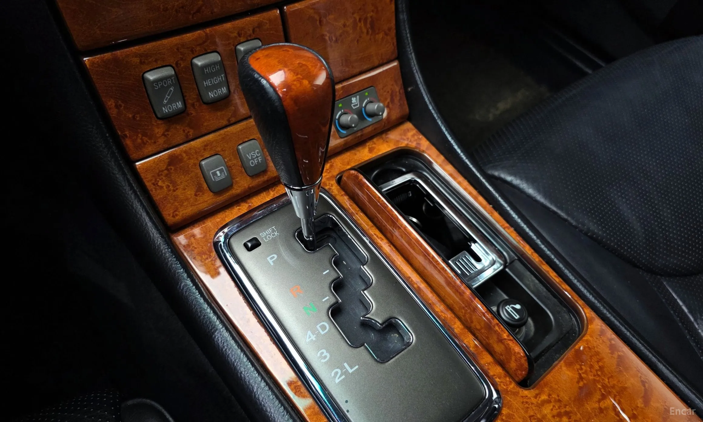 Lexus LS430 превью 9