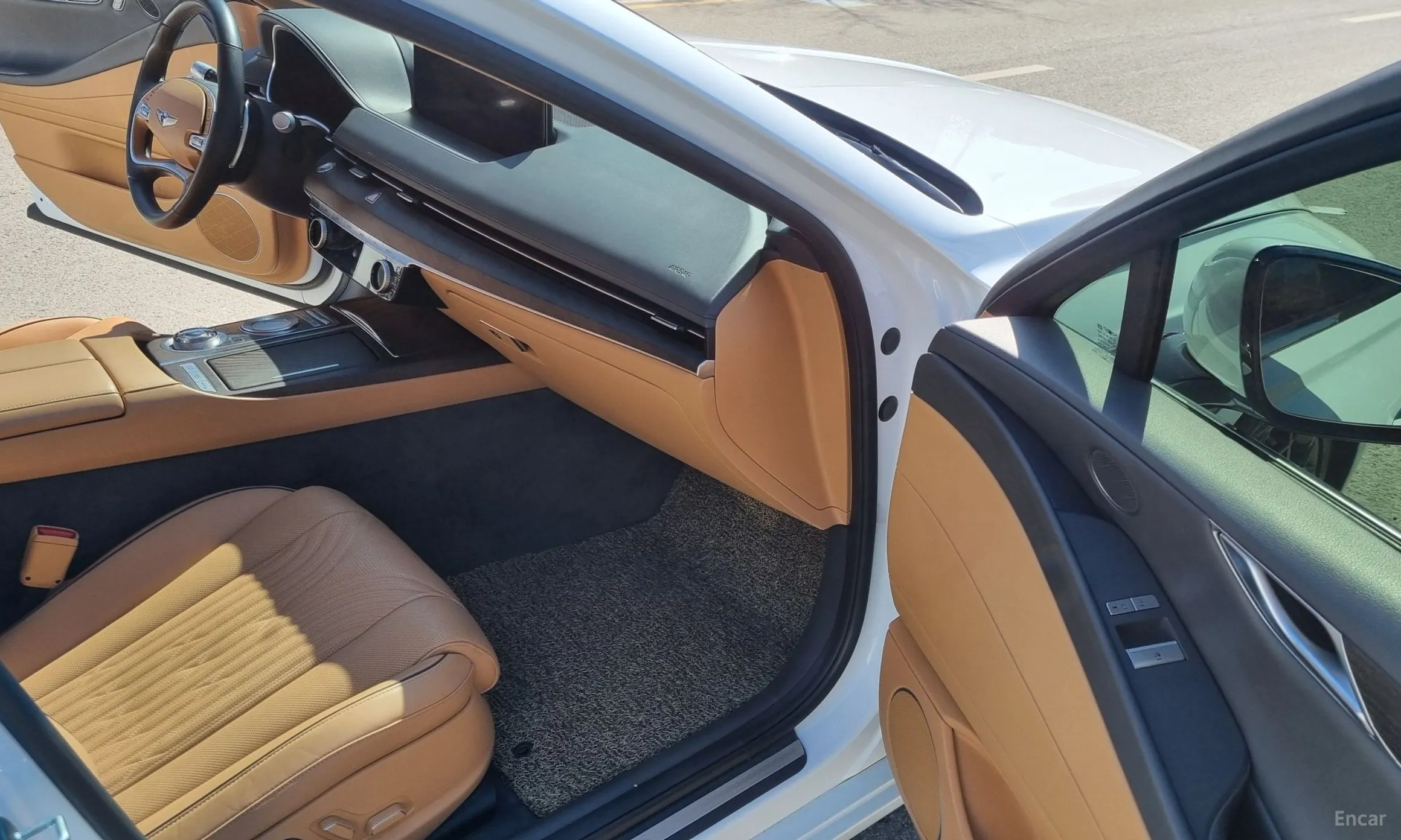 Genesis G80 (RG3) превью 10