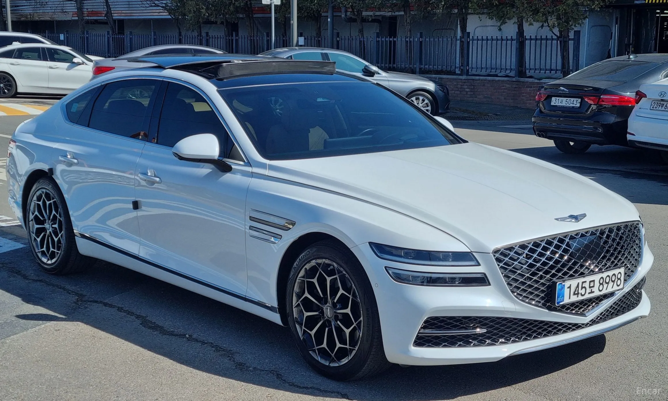 Genesis G80 (RG3) превью 3