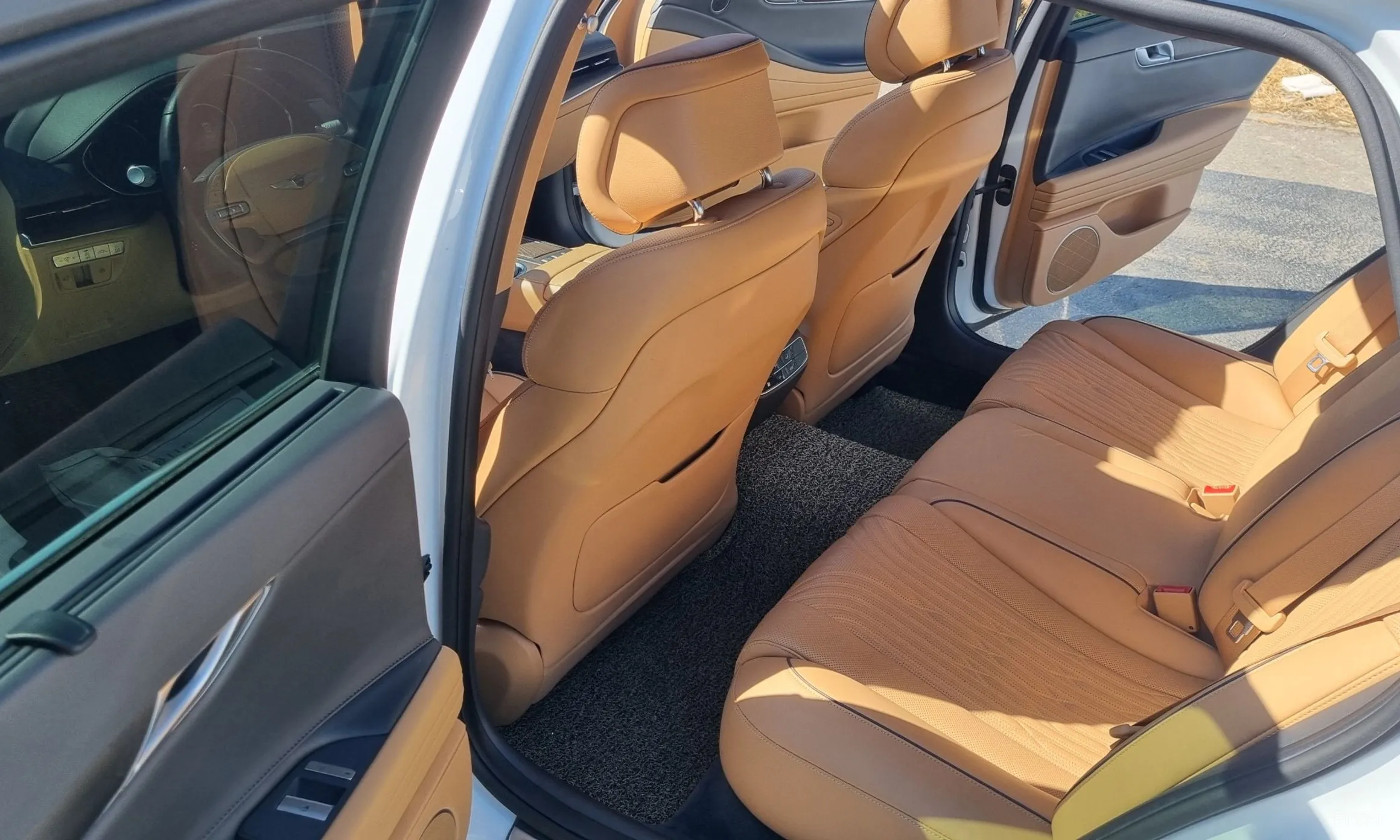Genesis G80 (RG3) превью 8