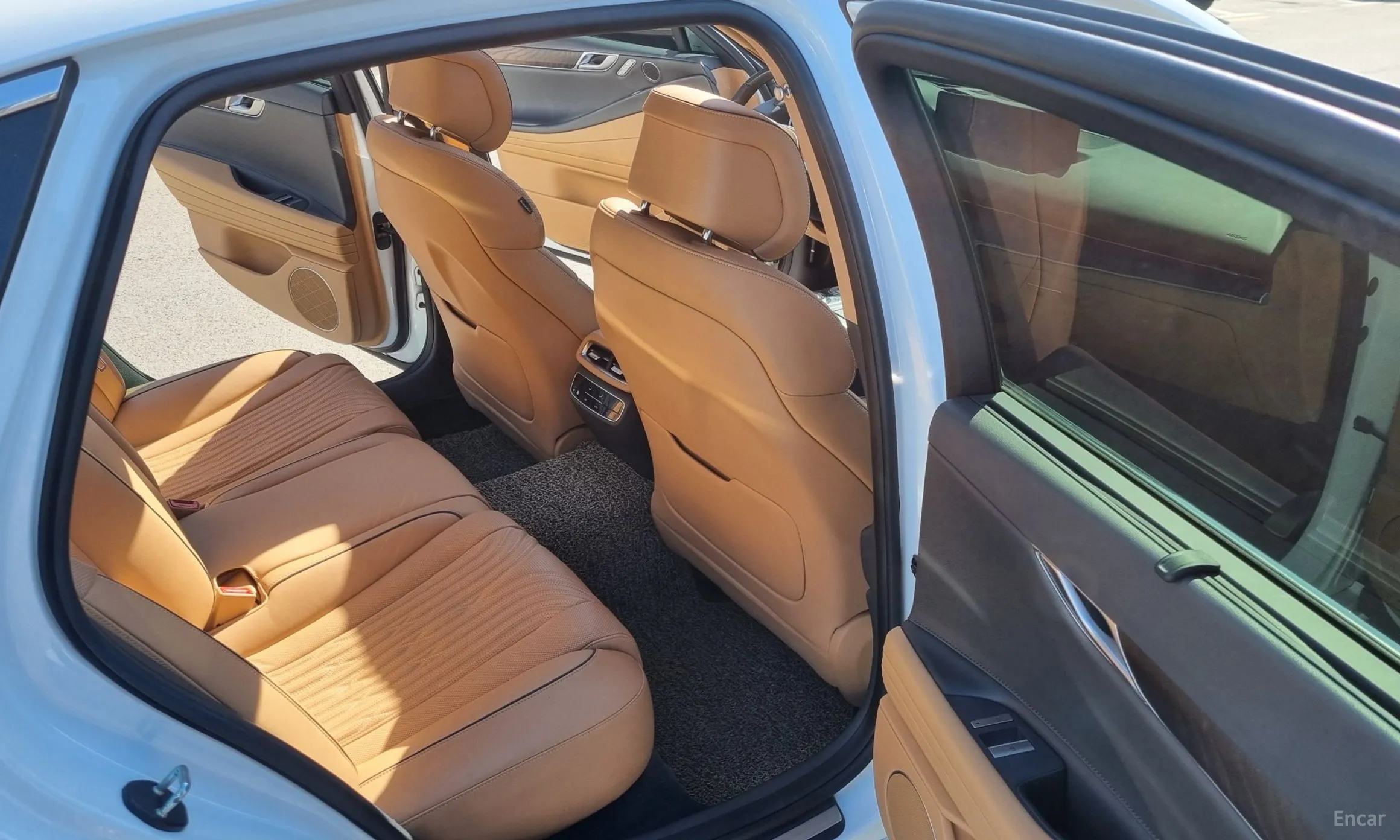 Genesis G80 (RG3) превью 9