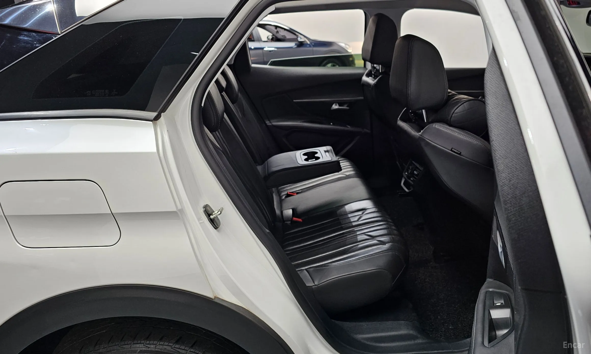 Peugeot 3008 2nd generation превью 12