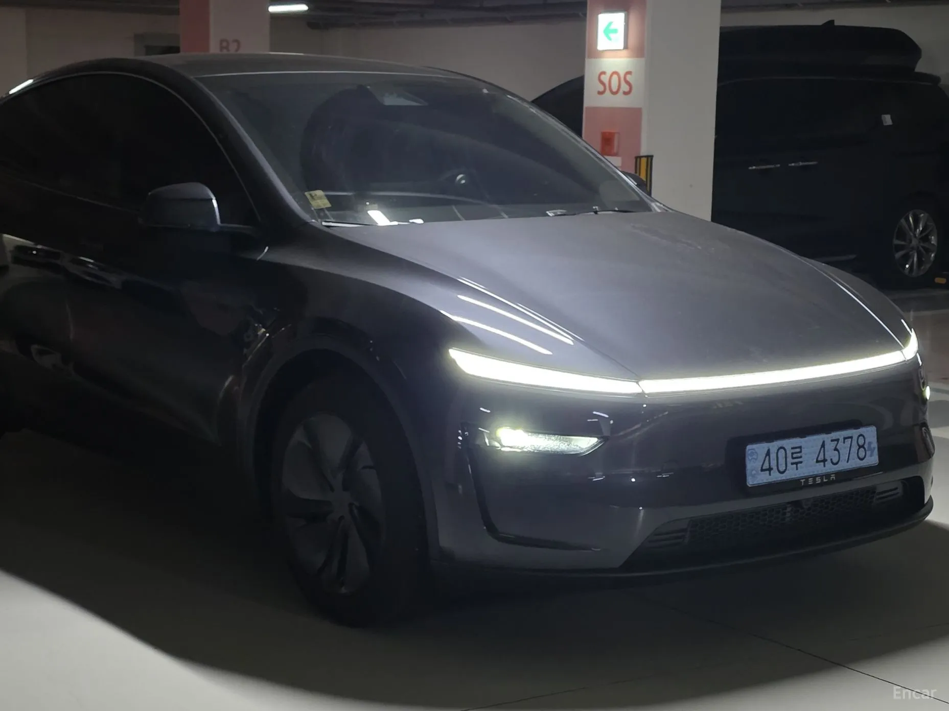 Tesla Model Y превью 3
