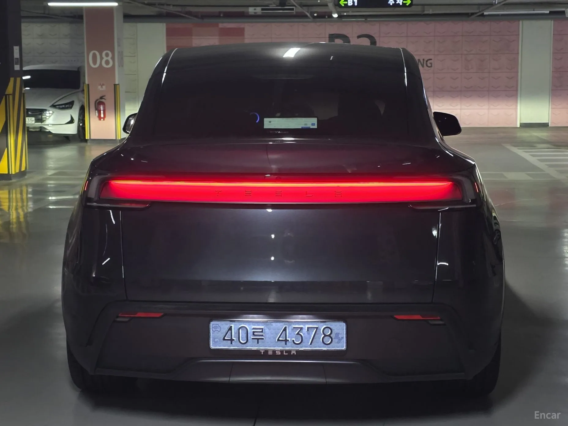 Tesla Model Y превью 5
