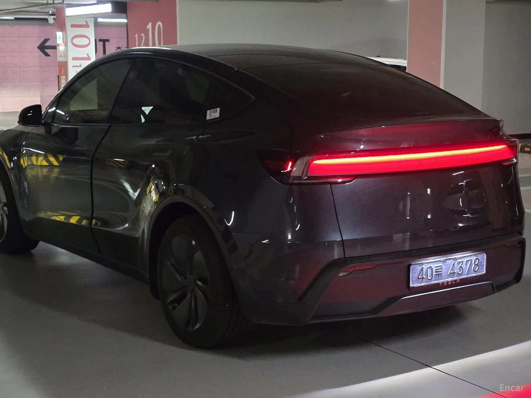 Tesla Model Y превью 6