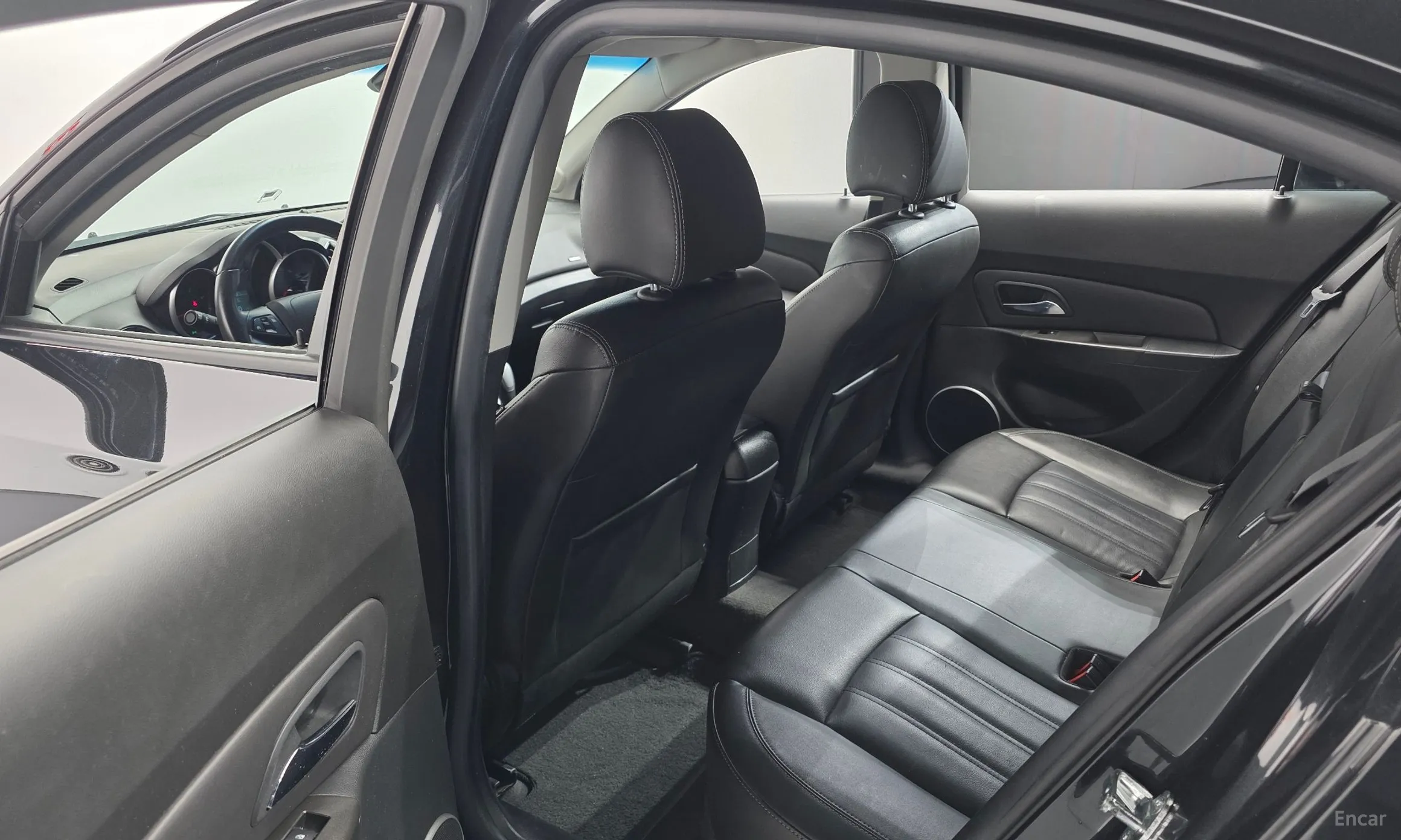 Chevrolet (GM Daewoo) Cruze превью 18