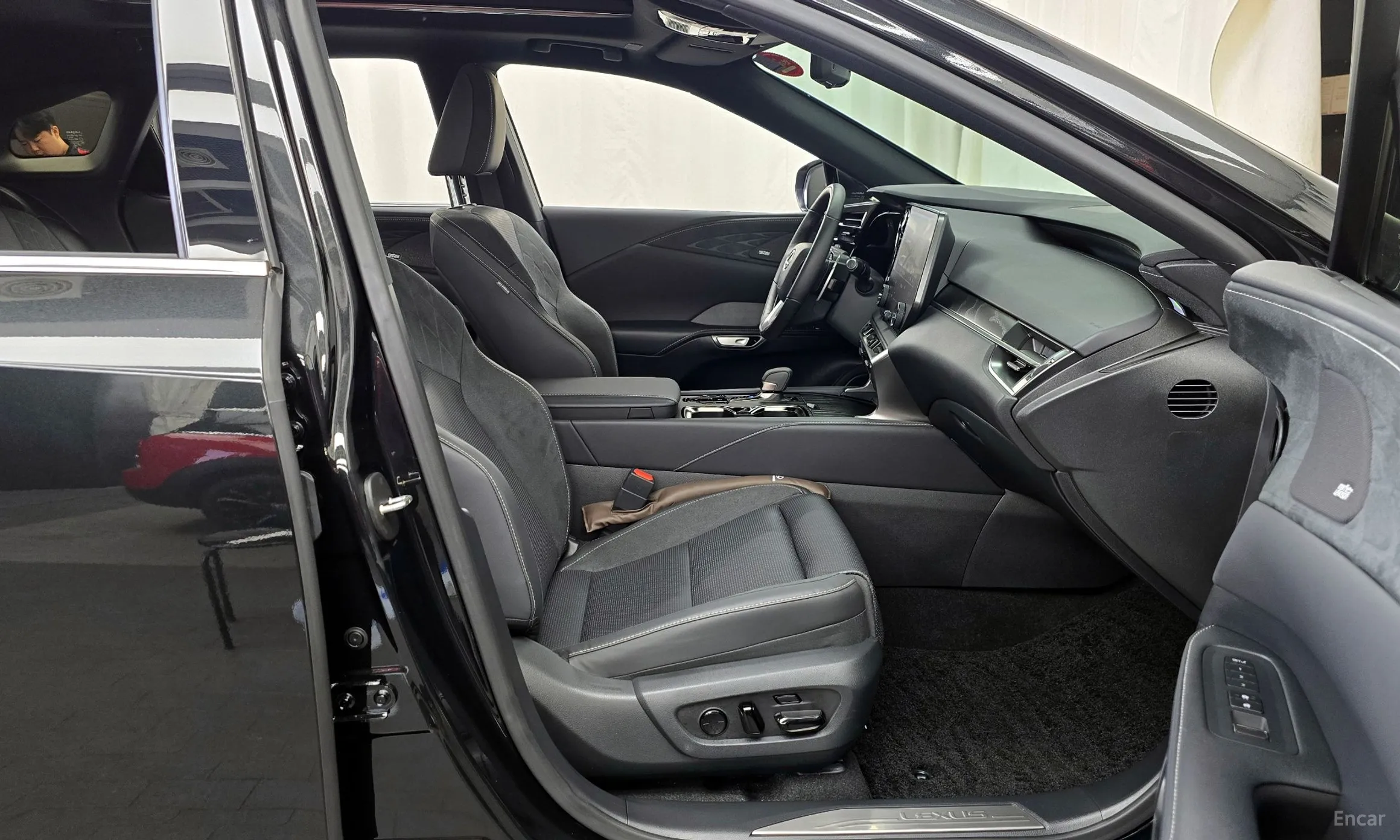 Lexus RX350h 5th Generation превью 11