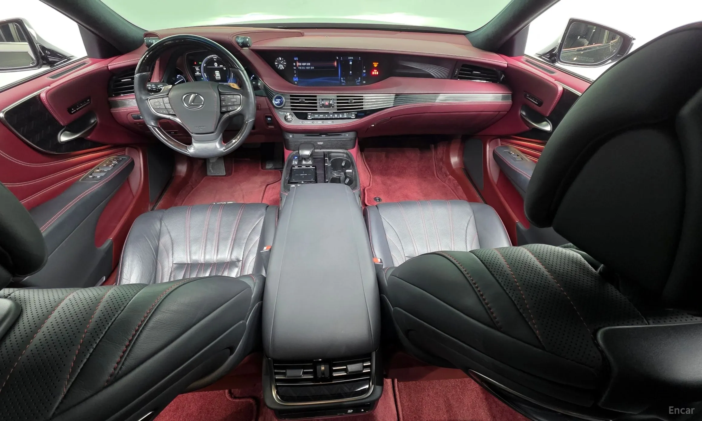 Lexus LS500h Gen 5 превью 7