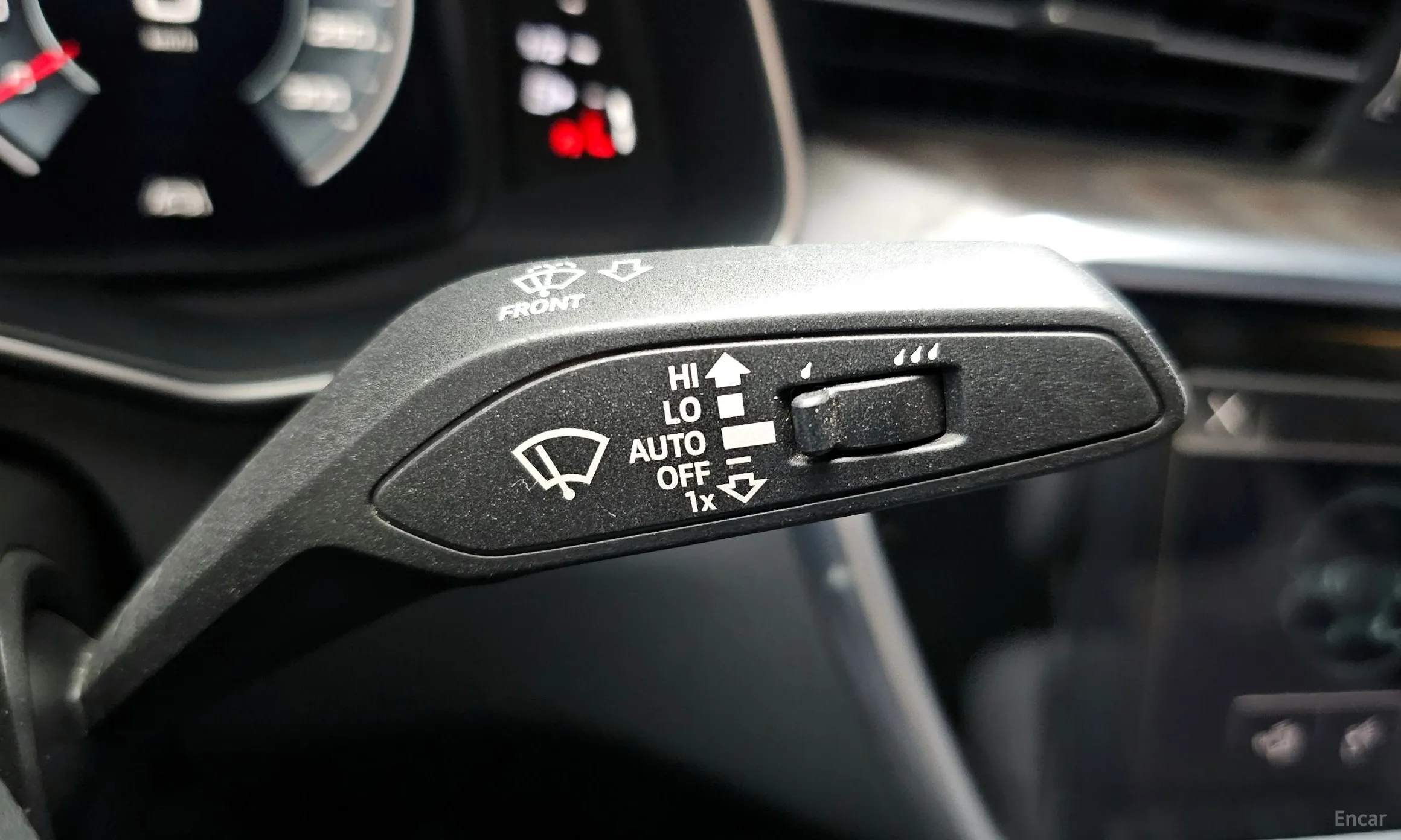 Audi A6 (C8) превью 16