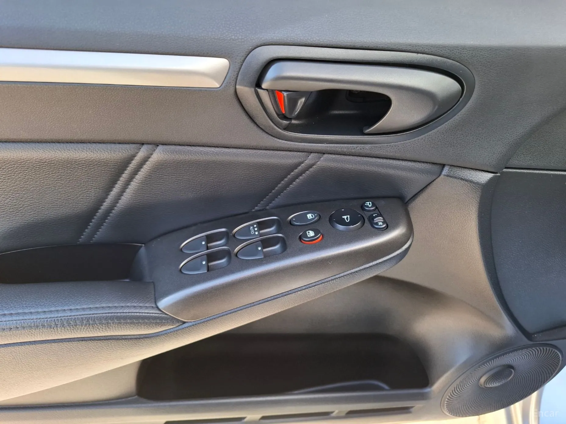 Honda Civic превью 8