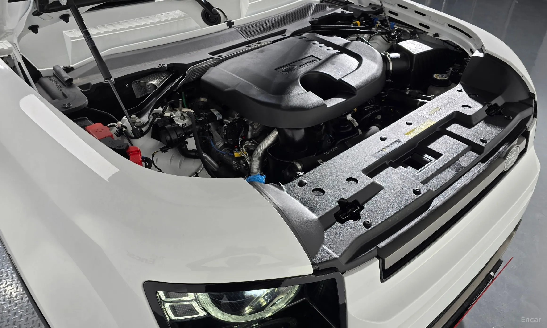 Land Rover Defender (L663) превью 6