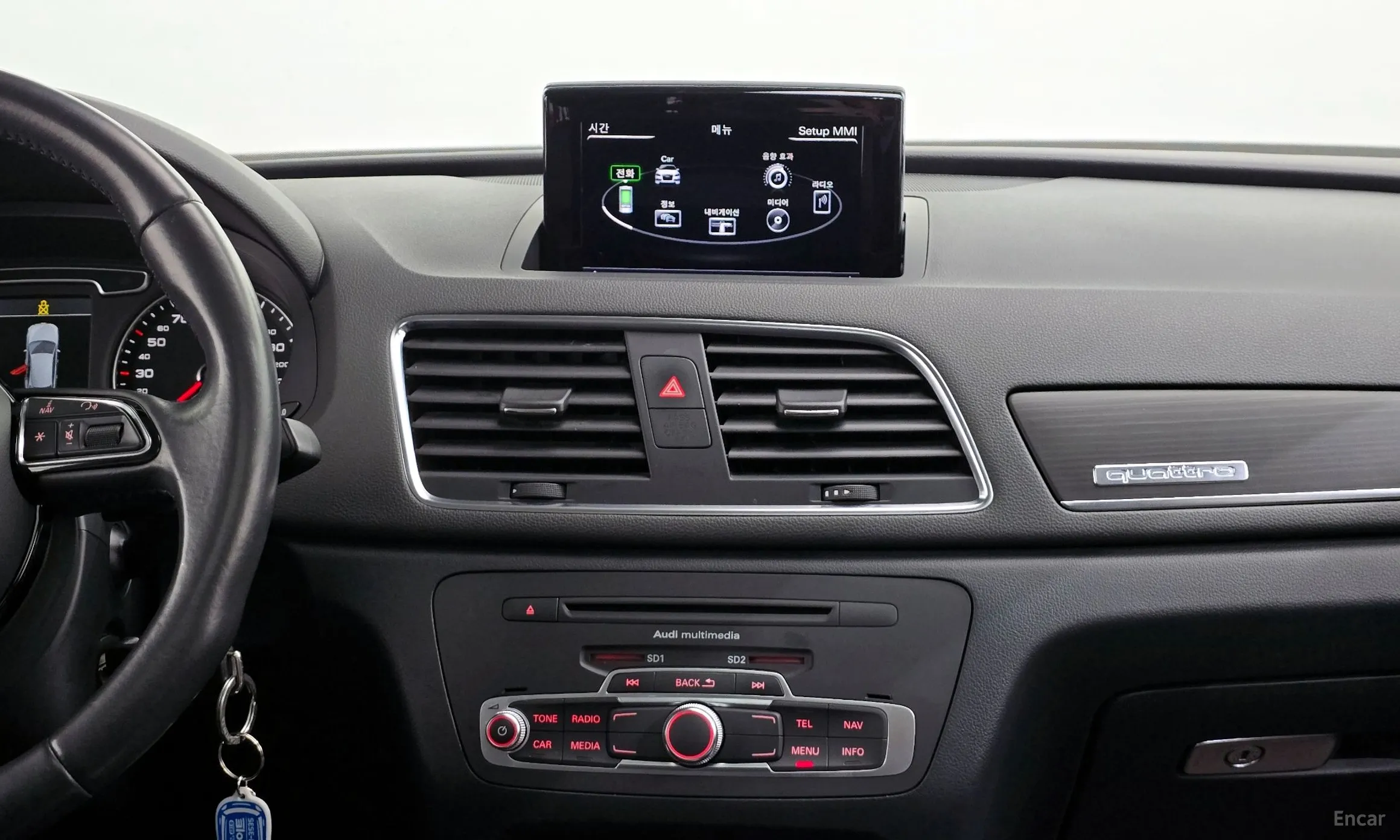 Audi Q3 превью 14