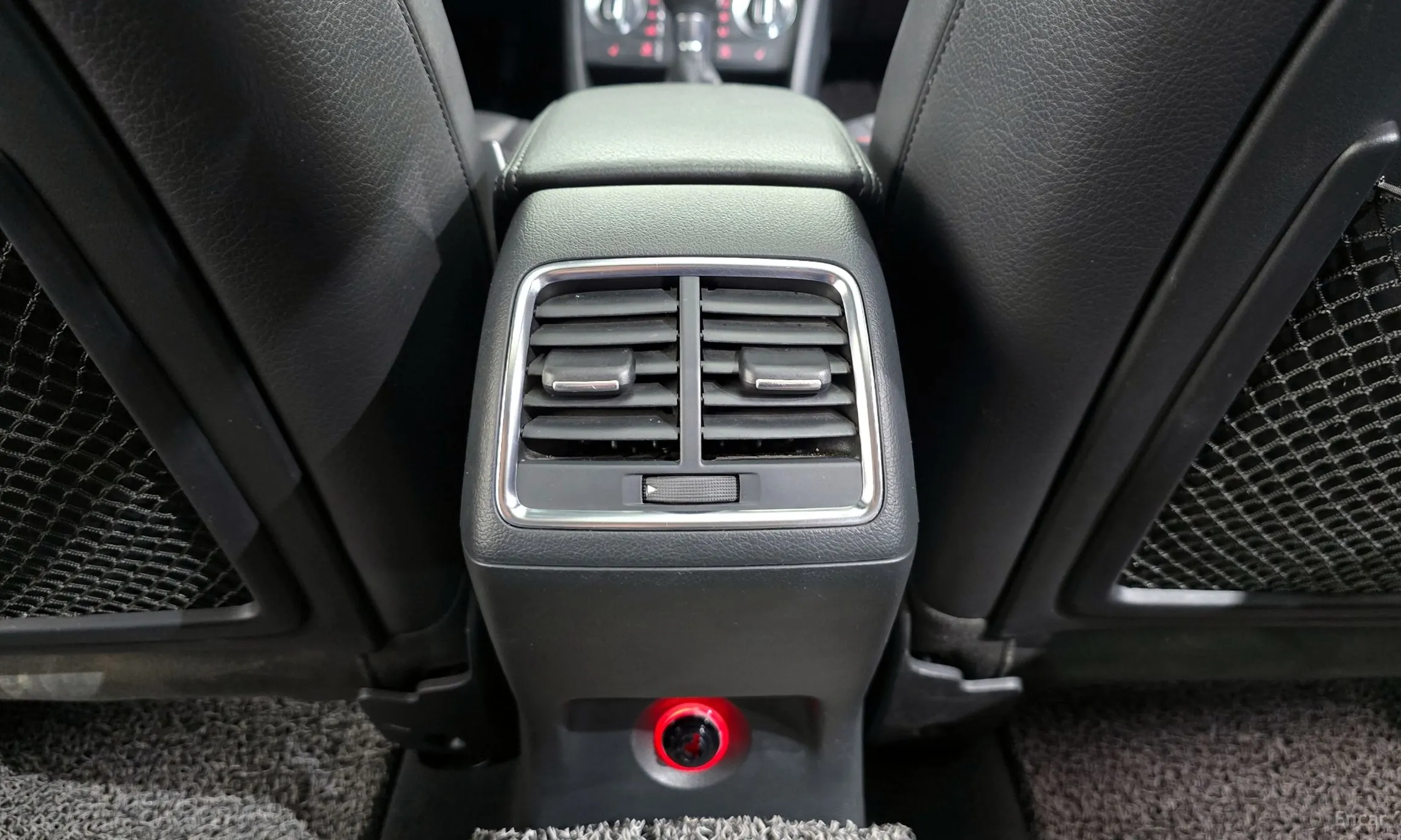 Audi Q3 превью 19