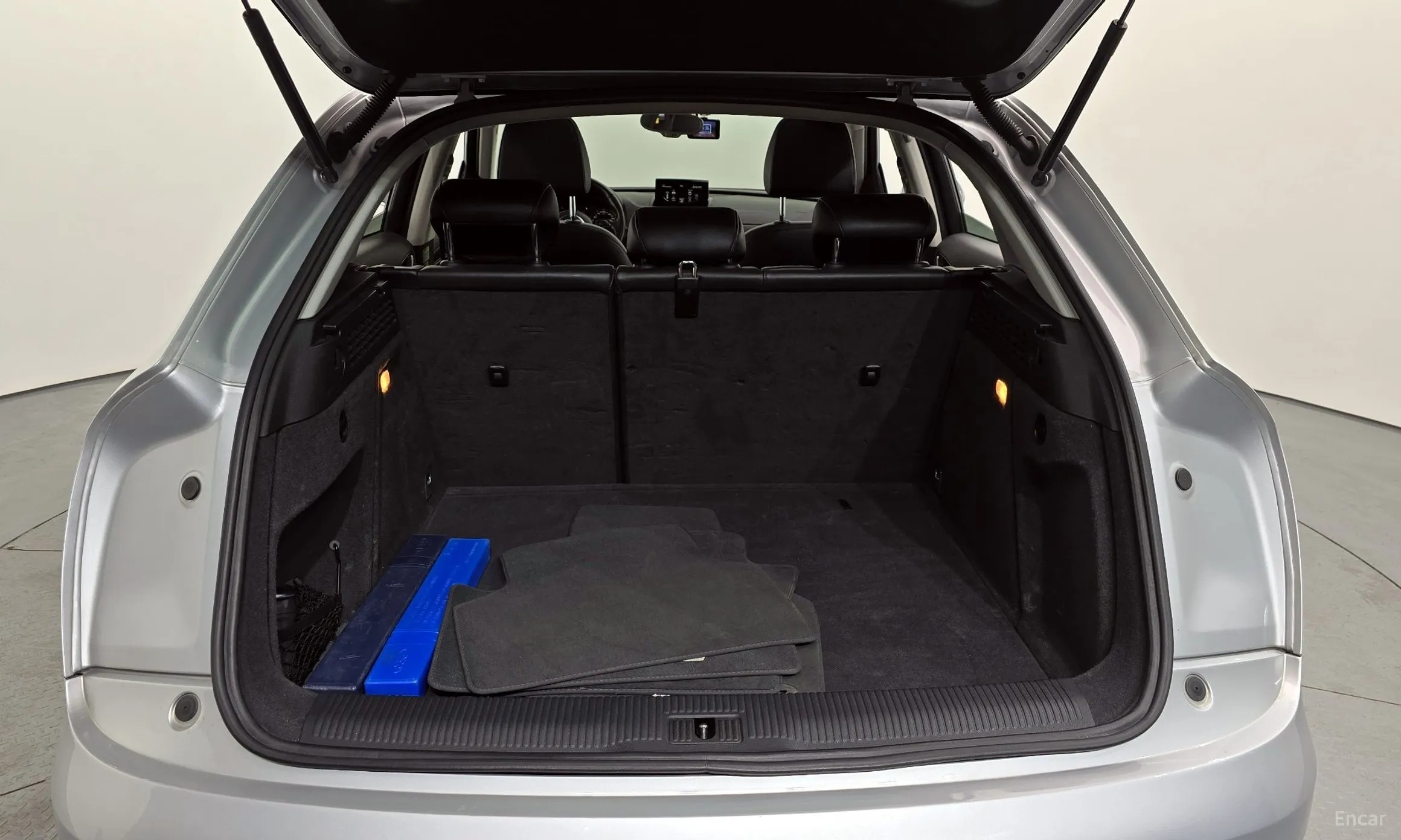 Audi Q3 превью 20