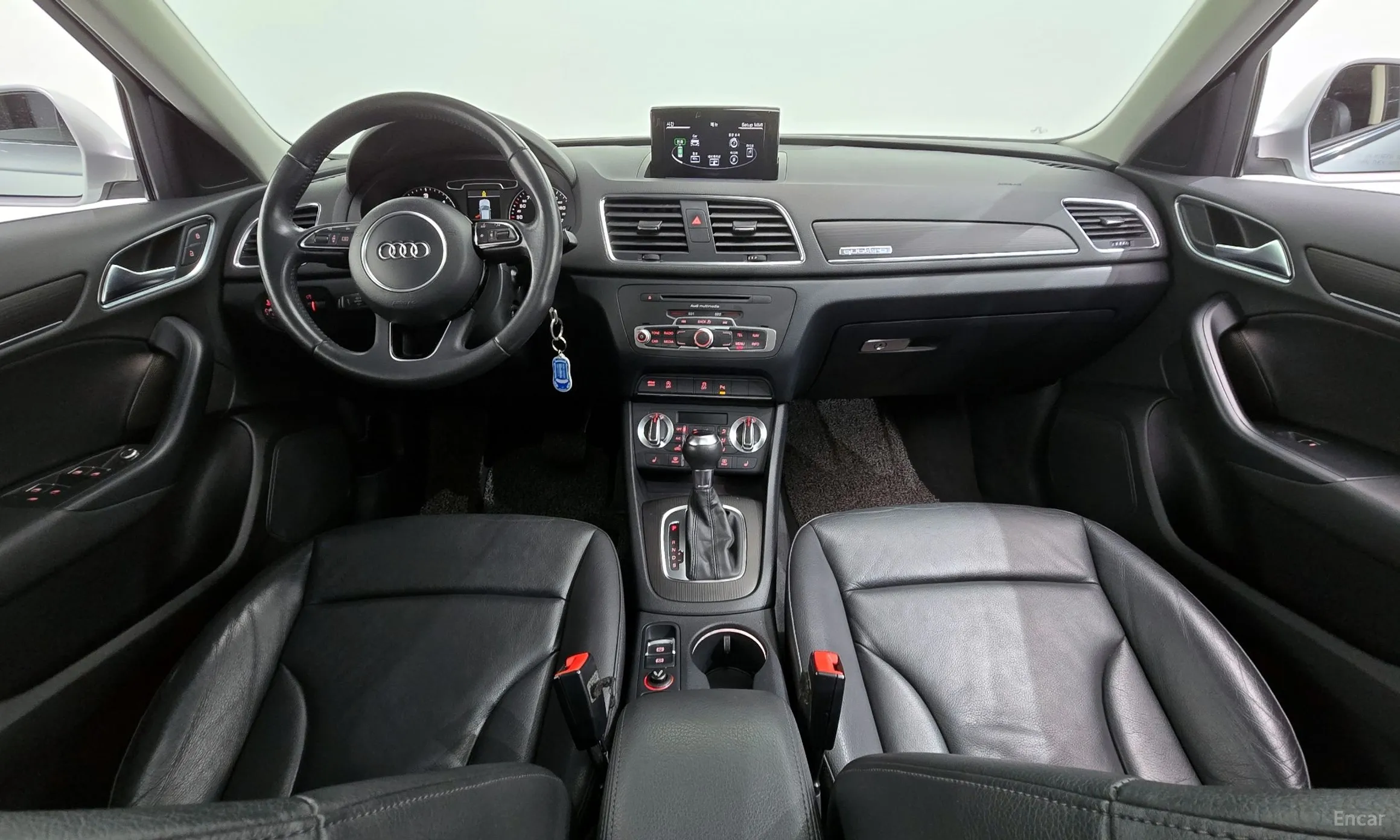 Audi Q3 превью 7