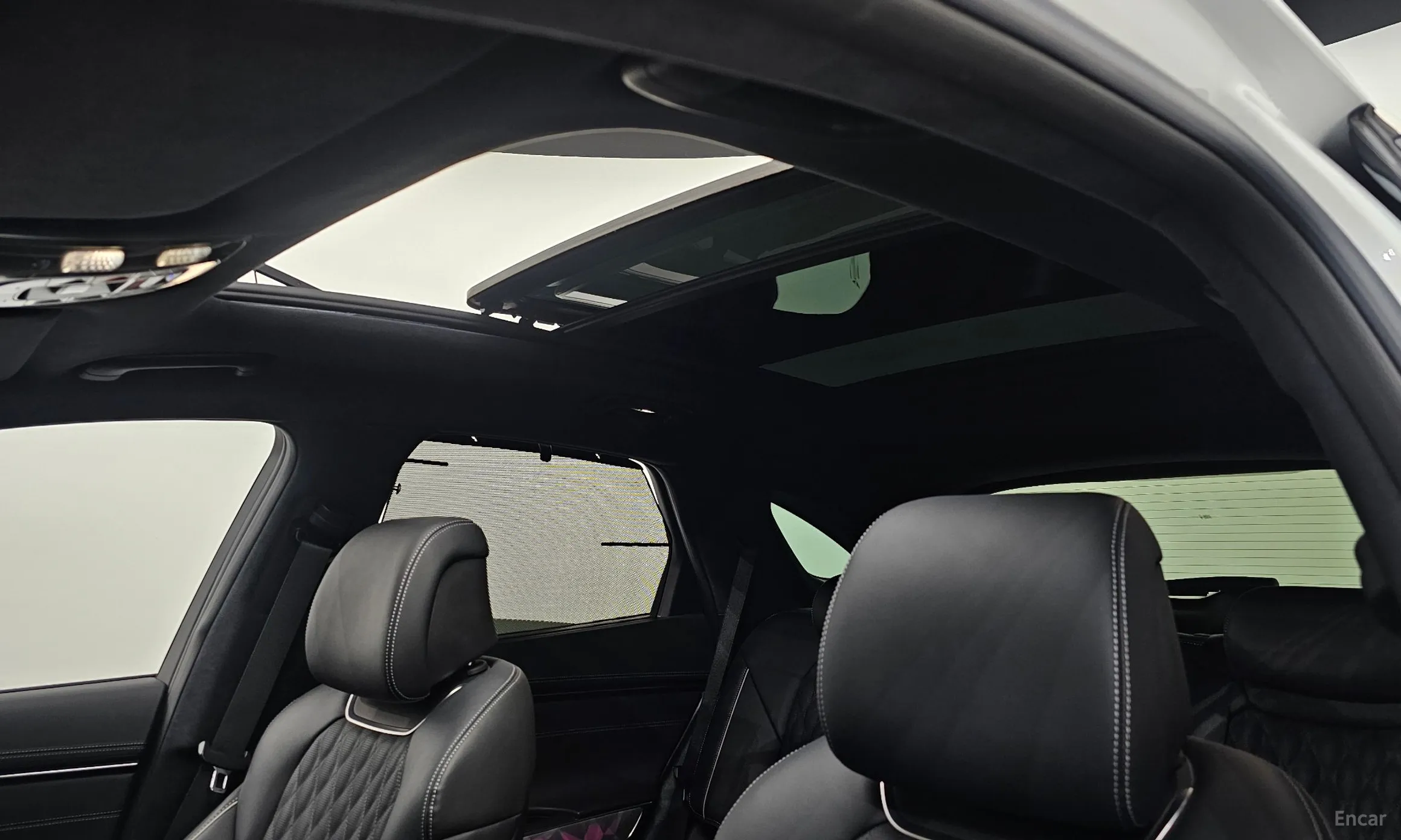 Genesis GV70 превью 18