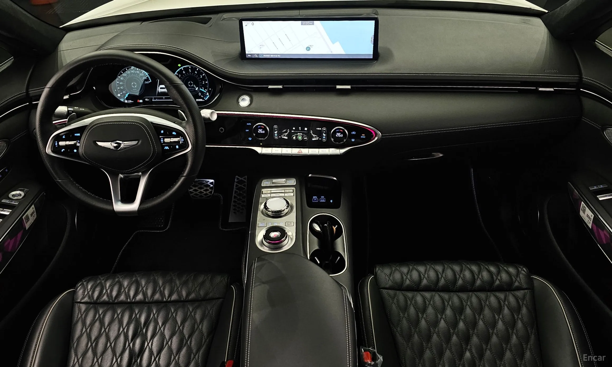 Genesis GV70 превью 7
