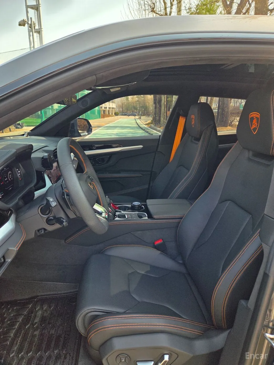 Lamborghini Urus превью 7