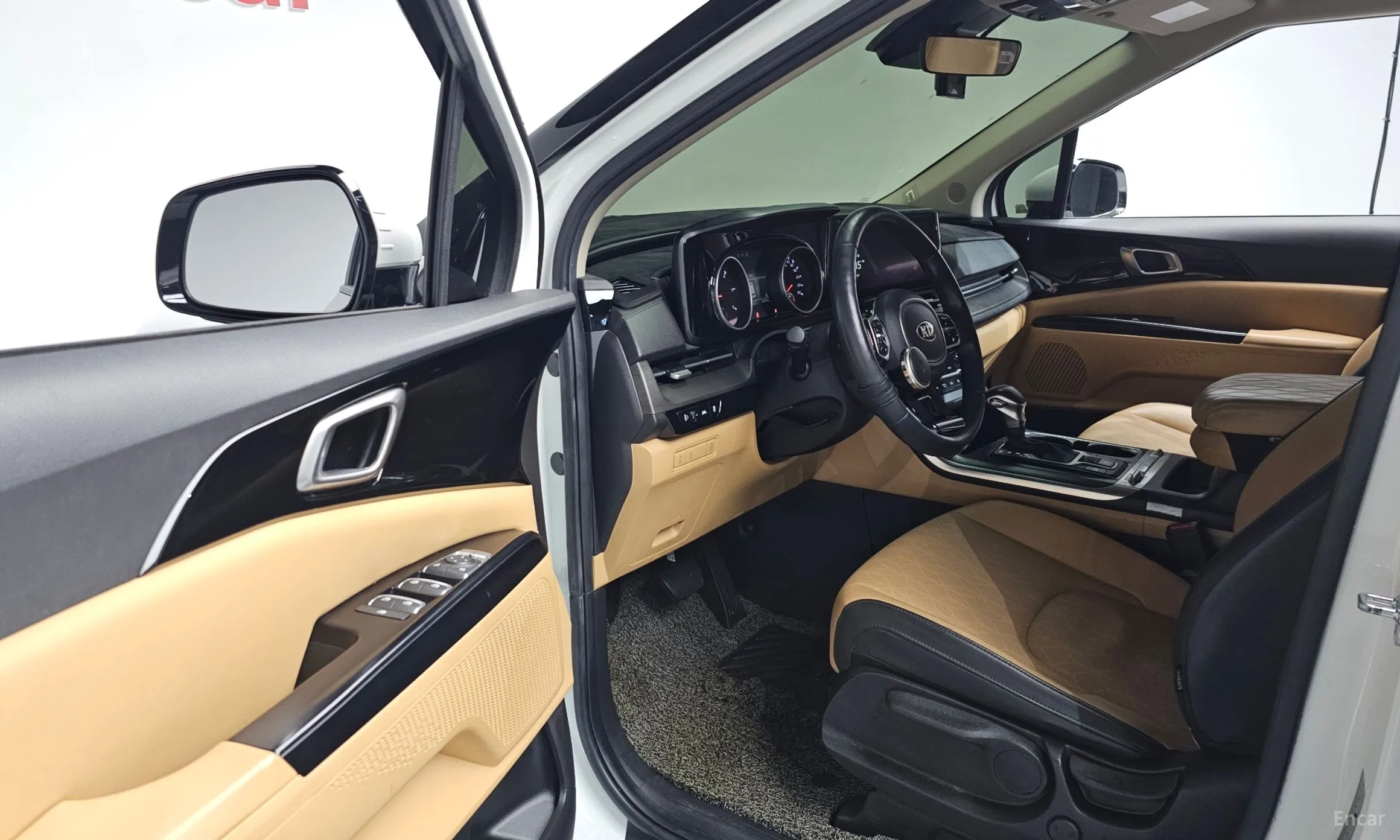 Kia Carnival Gen 4 превью 11