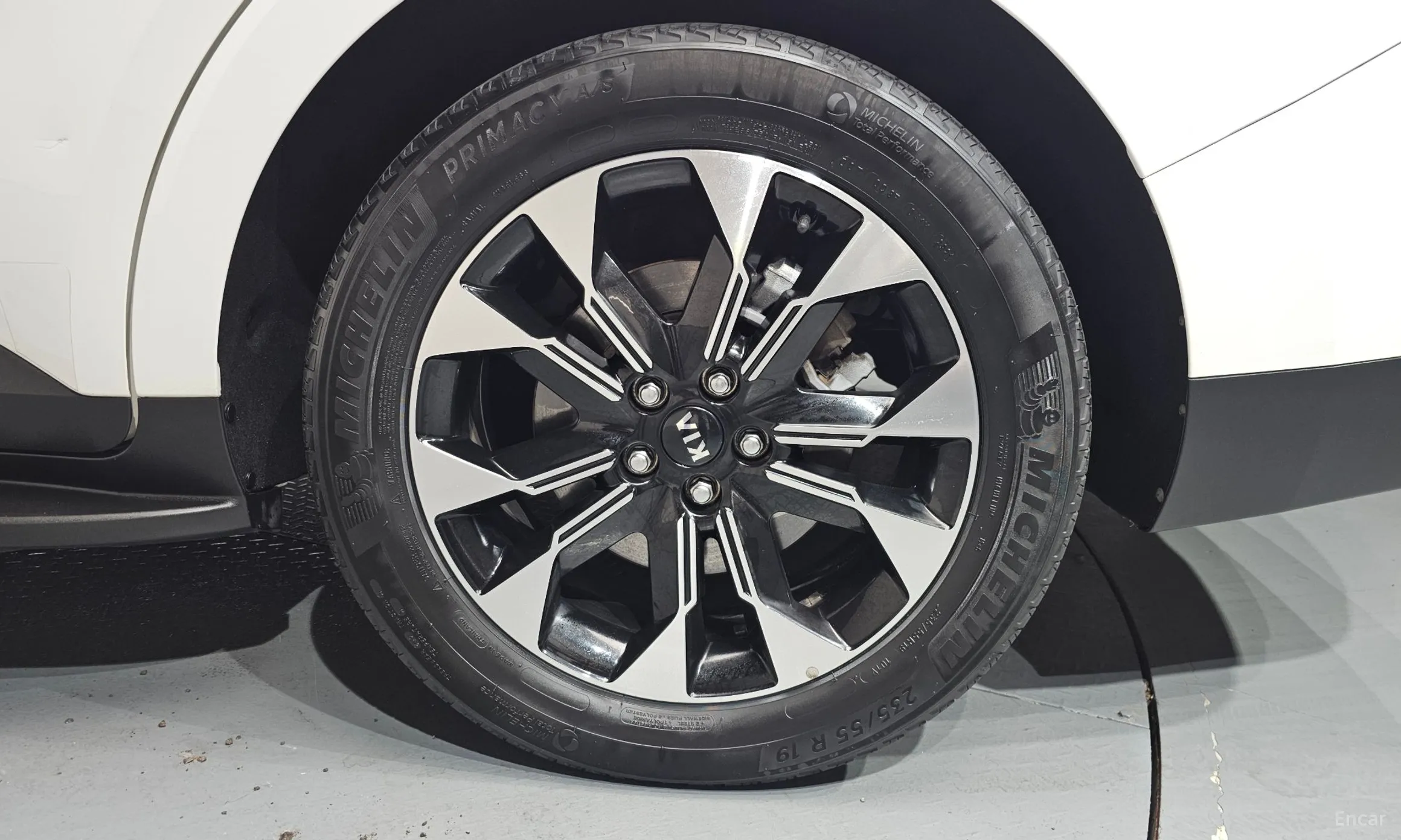 Kia Carnival Gen 4 превью 5