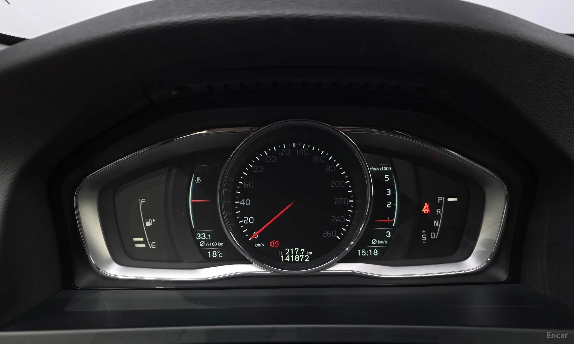 Volvo S60 превью 8
