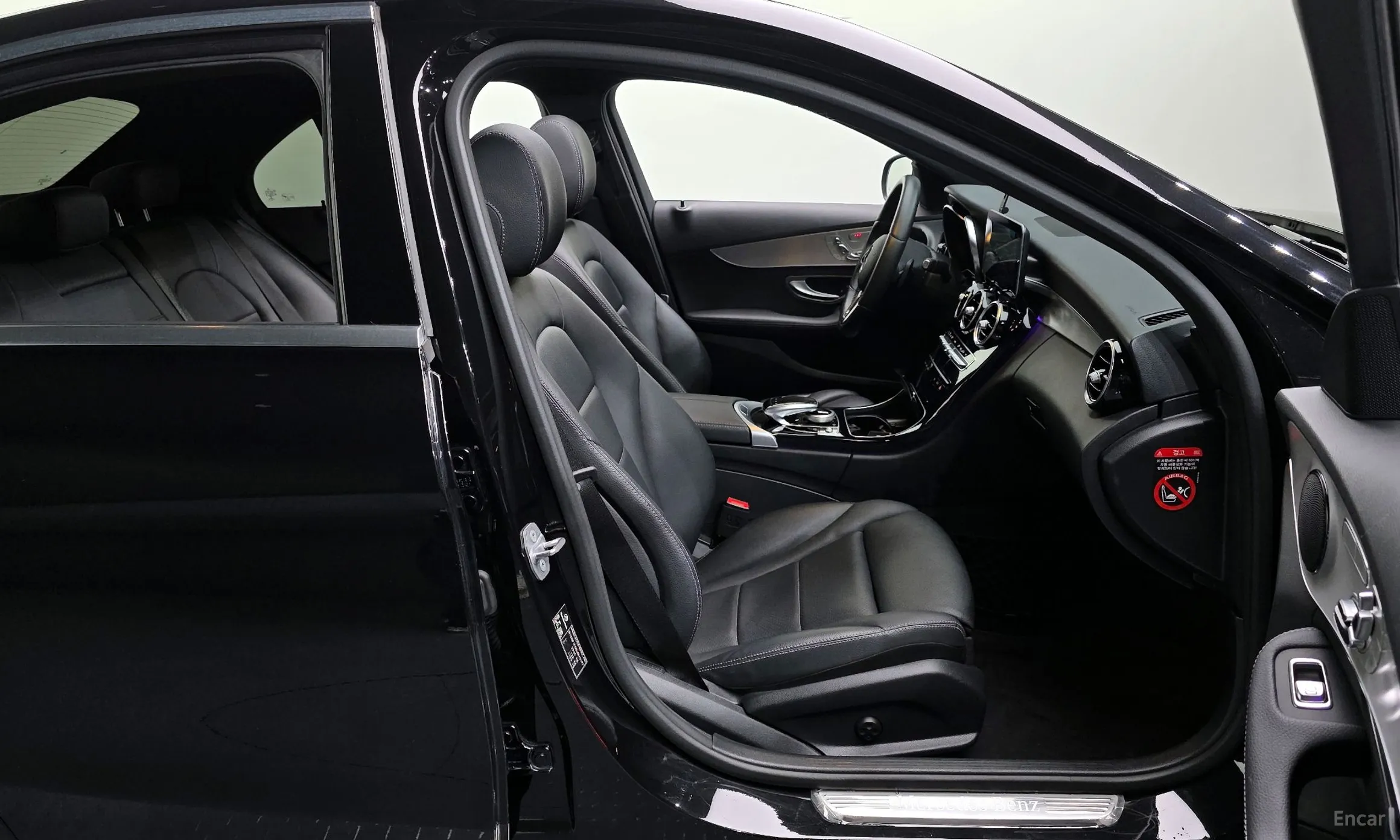 Mercedes Benz C-Class W205 превью 10