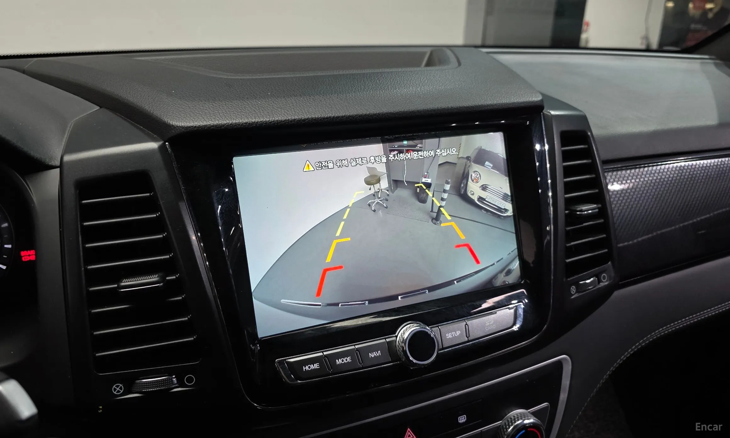 KG Mobility (SsangYong) Rexton Sports превью 16