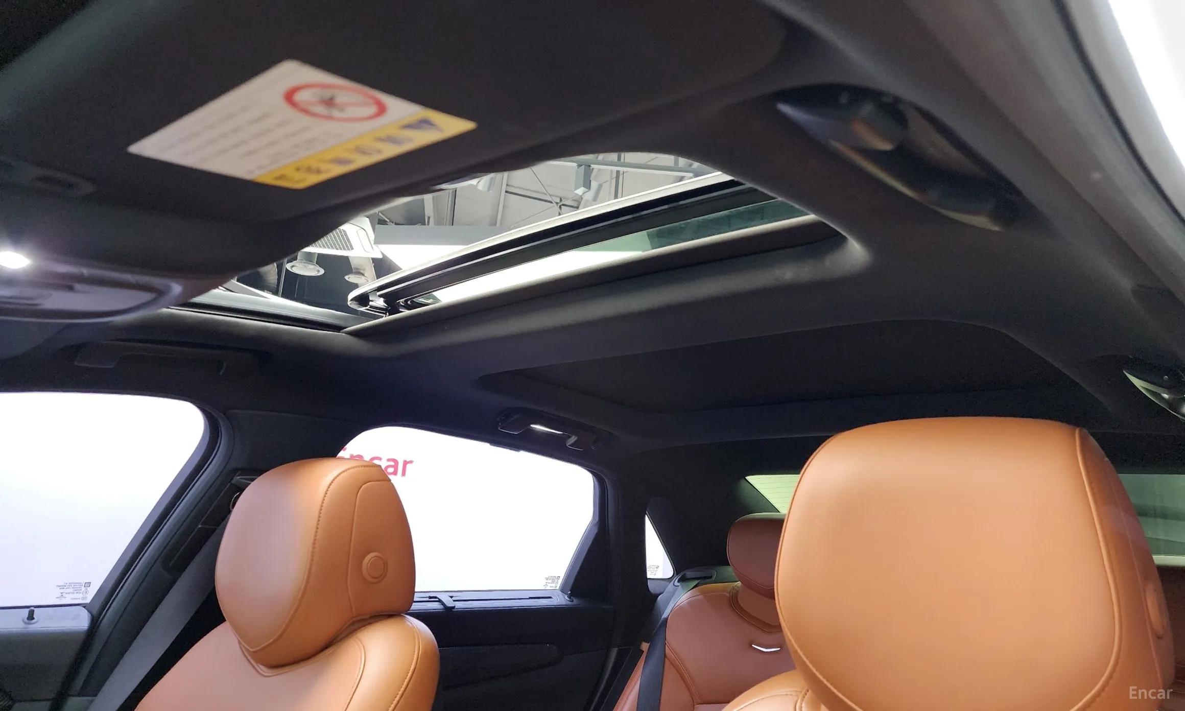 Cadillac CT6 превью 19