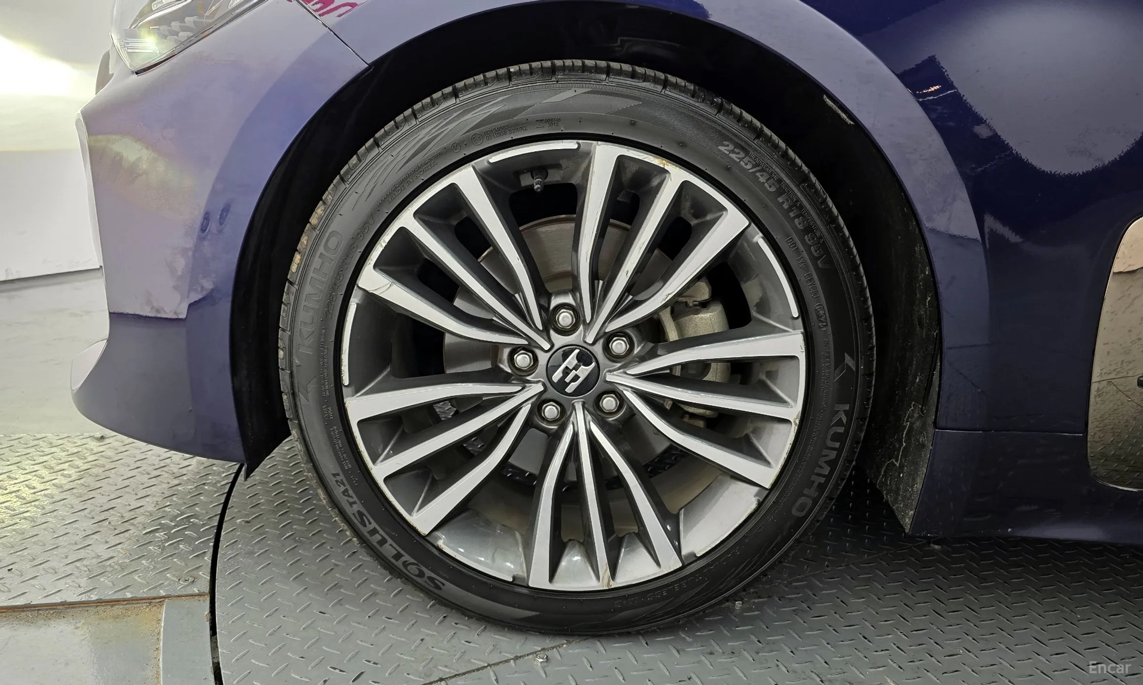 Kia Stinger превью 5