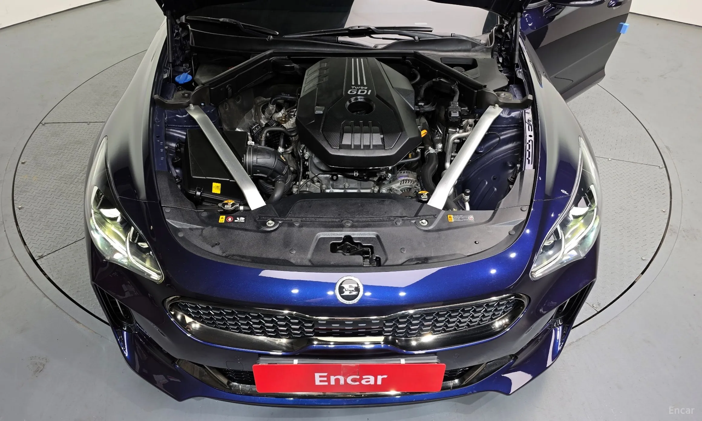 Kia Stinger превью 6