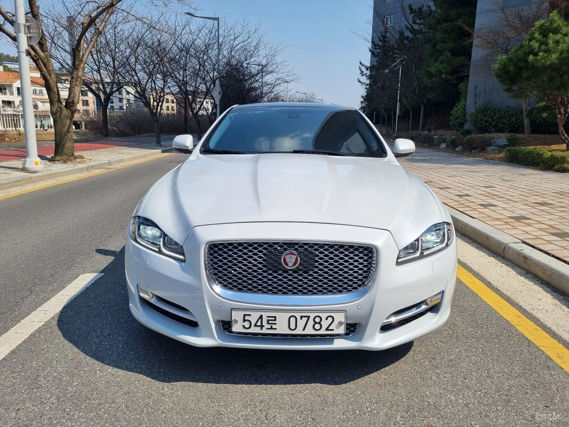 Jaguar All New XJ