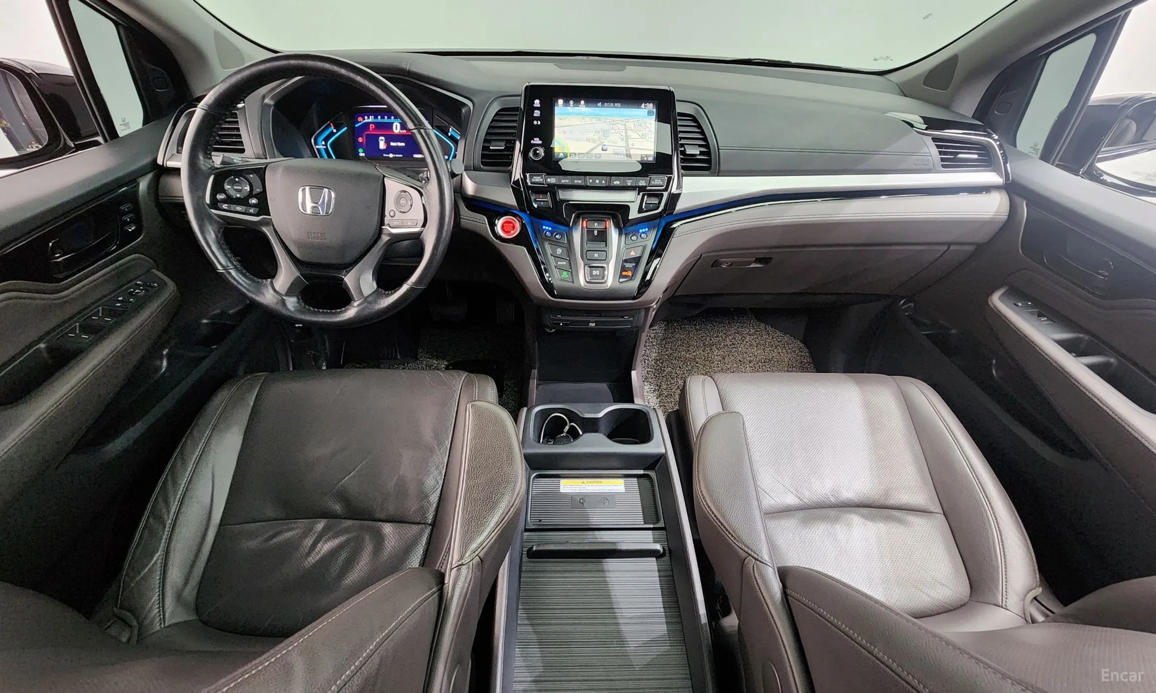 Honda Odyssey превью 7