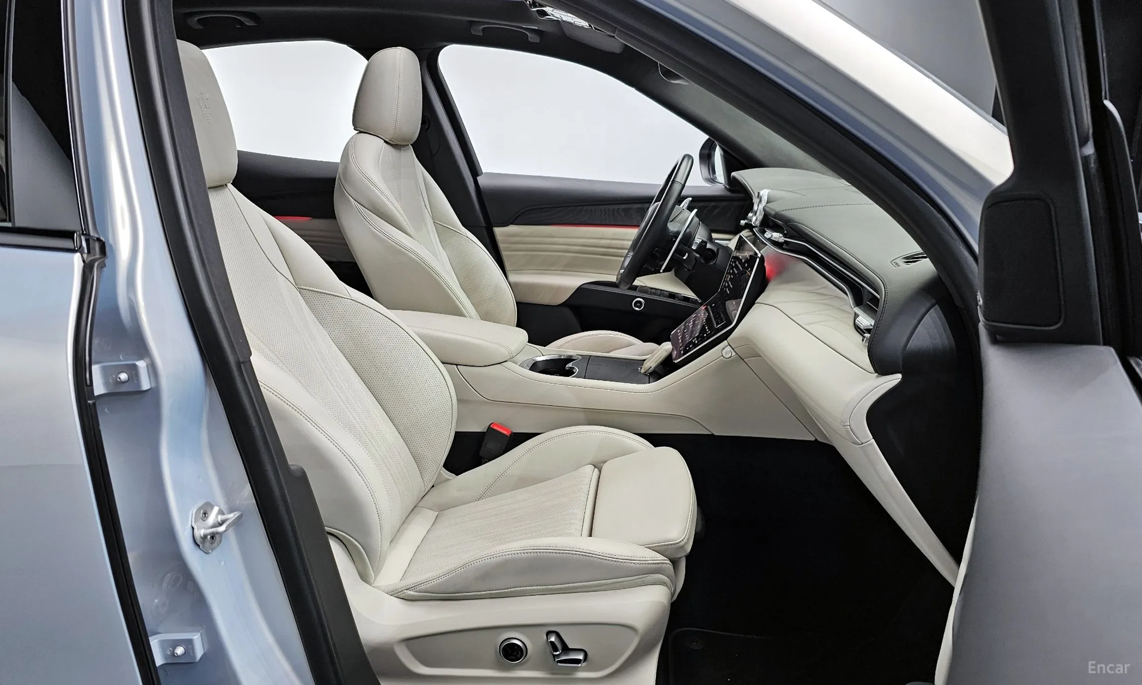 Maserati Grekale превью 10