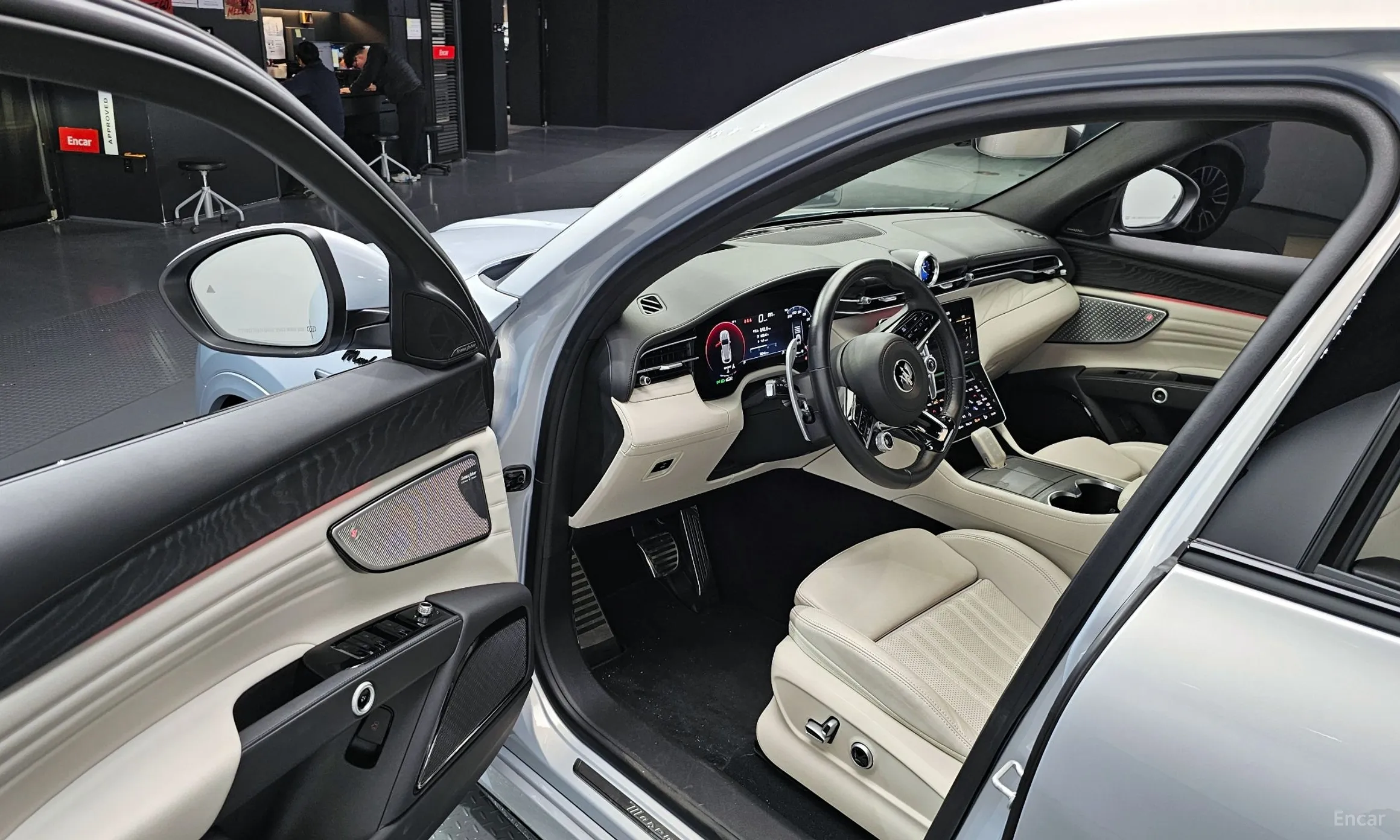 Maserati Grekale превью 11
